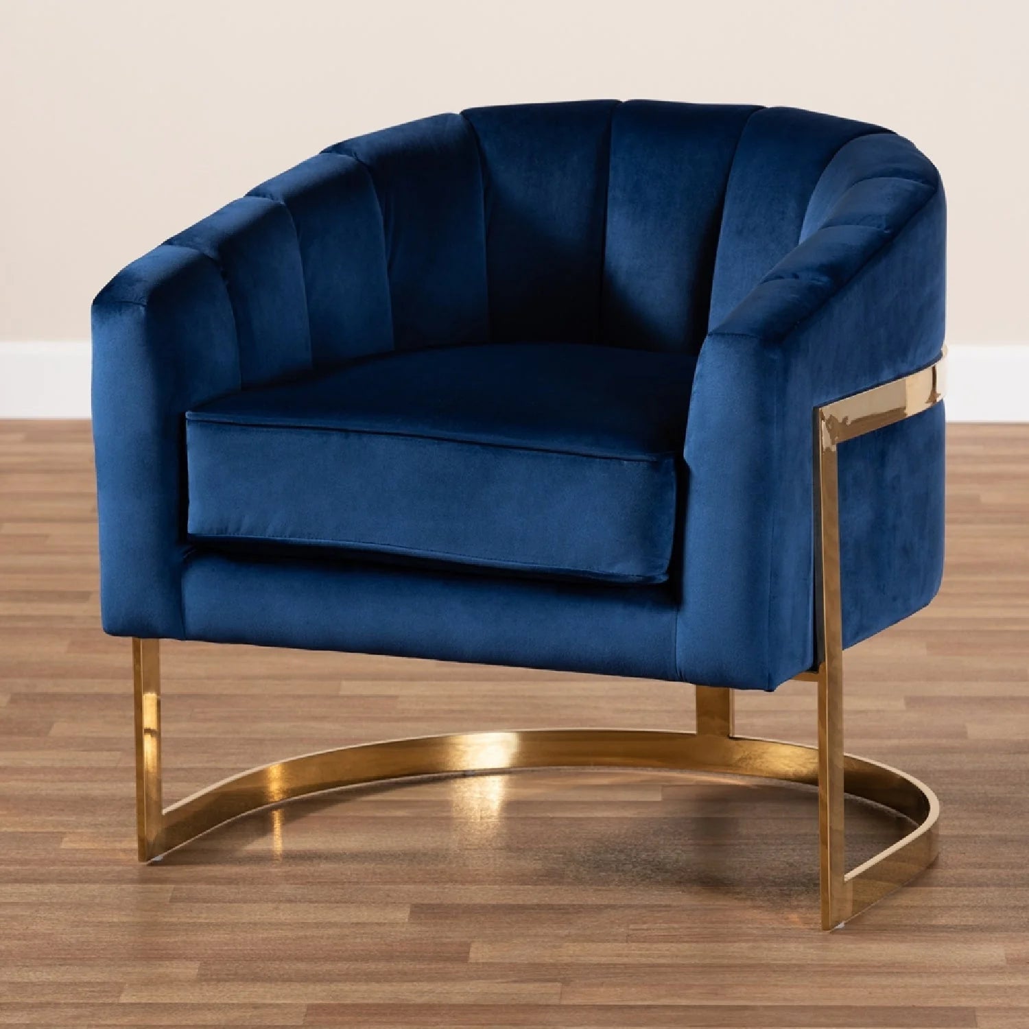 Luxury Blue Velvet Accent Chair Modern Italian Style for Villa