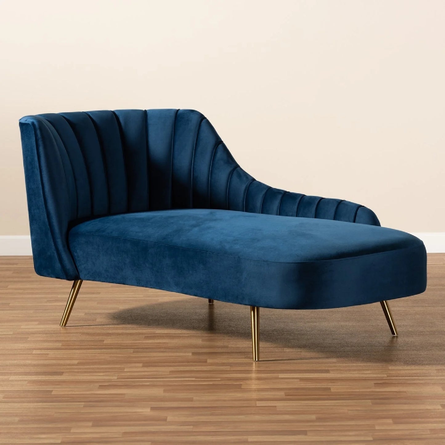 Luxury Blue Velvet Lounge Chair Modern Italian Style for Villa