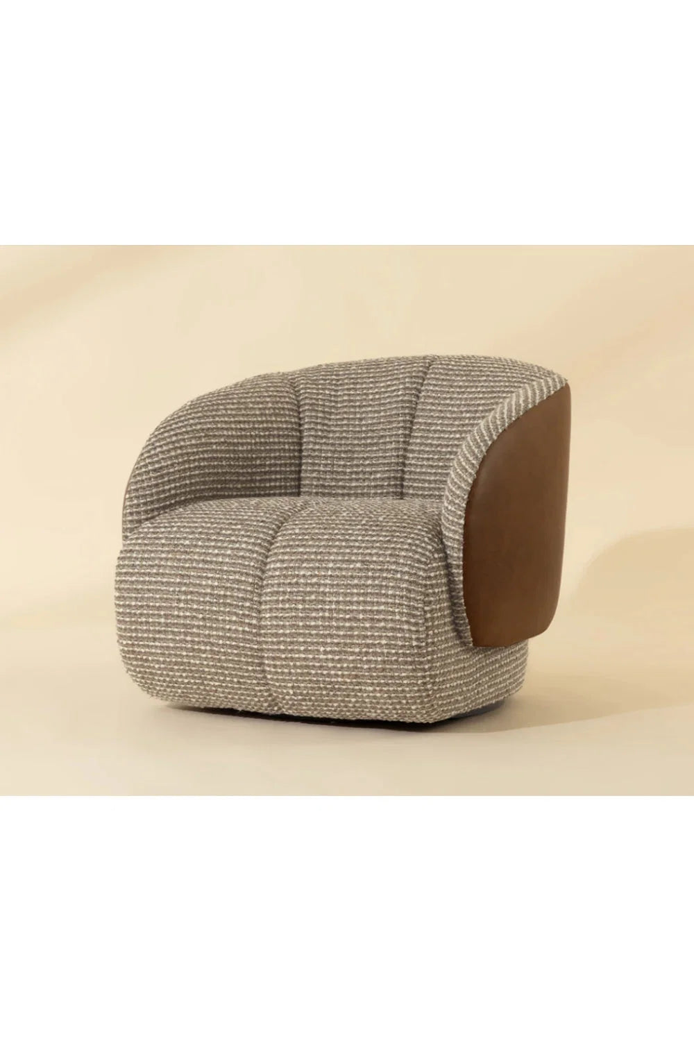 Luxury Boucle Swivel Lounge Chair Modern Italian Style for Villa