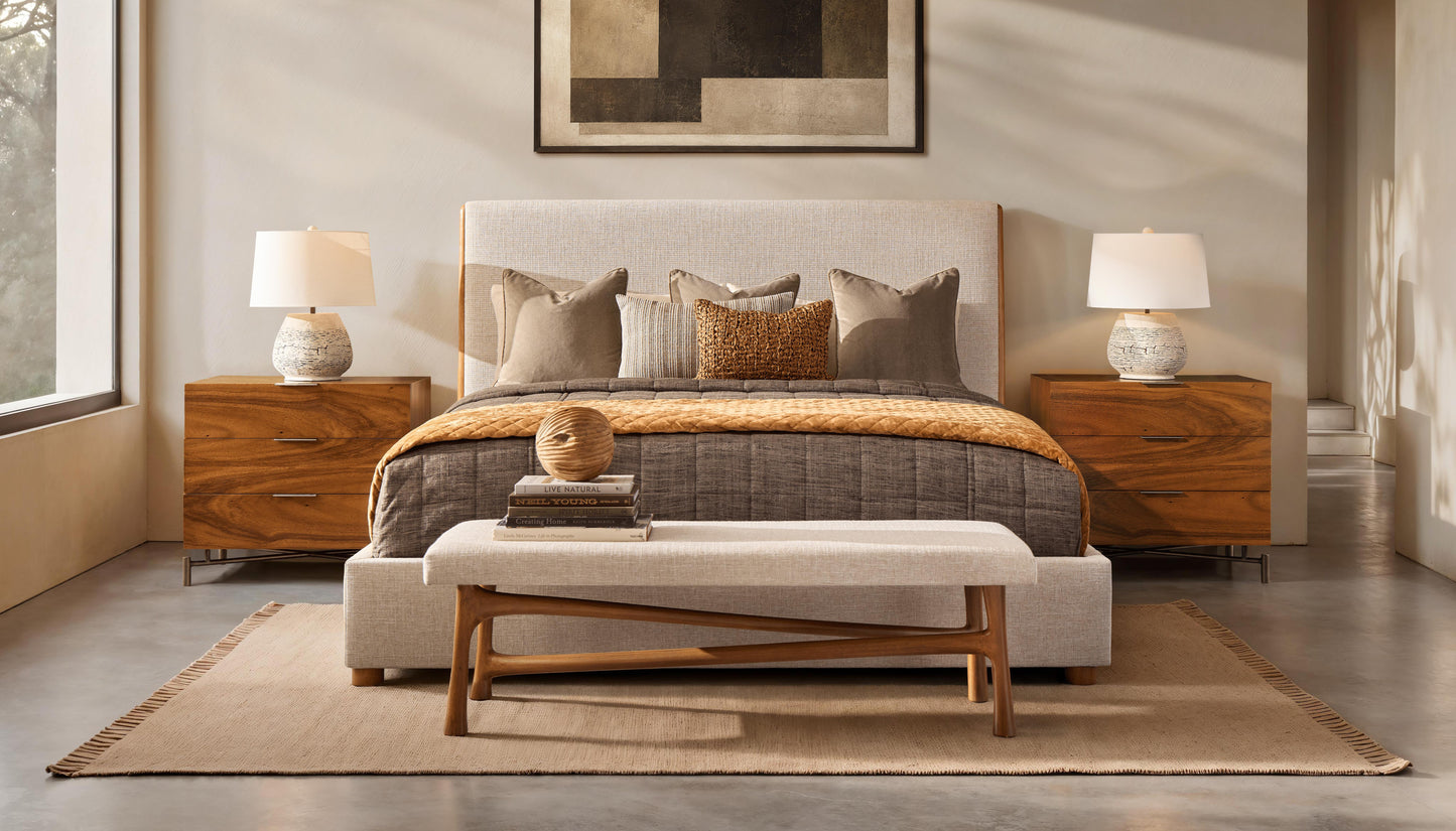 Luxury Brasea Fabric Panel Bed Modern Italian Style for Villa