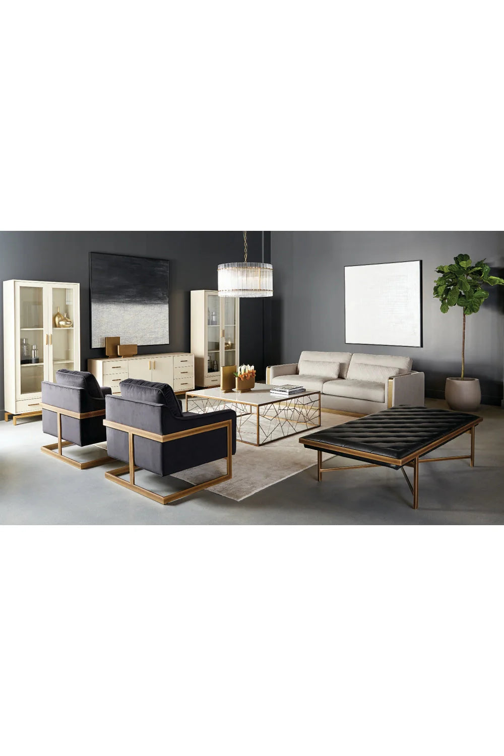 Luxury Bronze Frame Cantilevered Lounge Chair Modern Italian Style for Villa