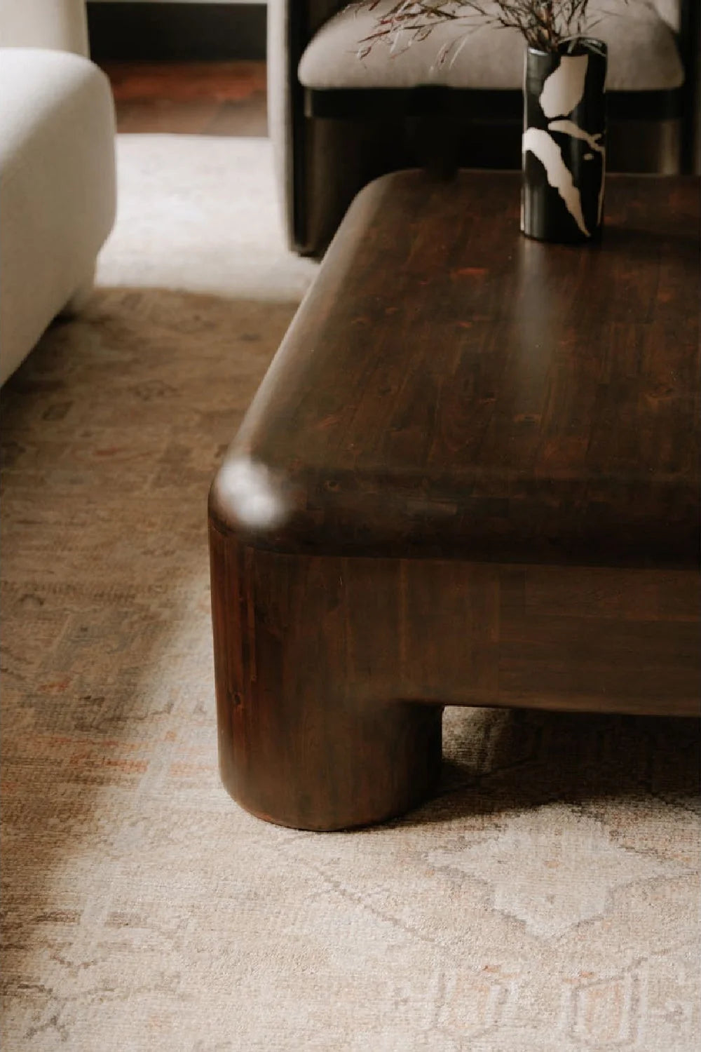 Luxury Brown Acacia Coffee Table Modern Italian Style for Villa
