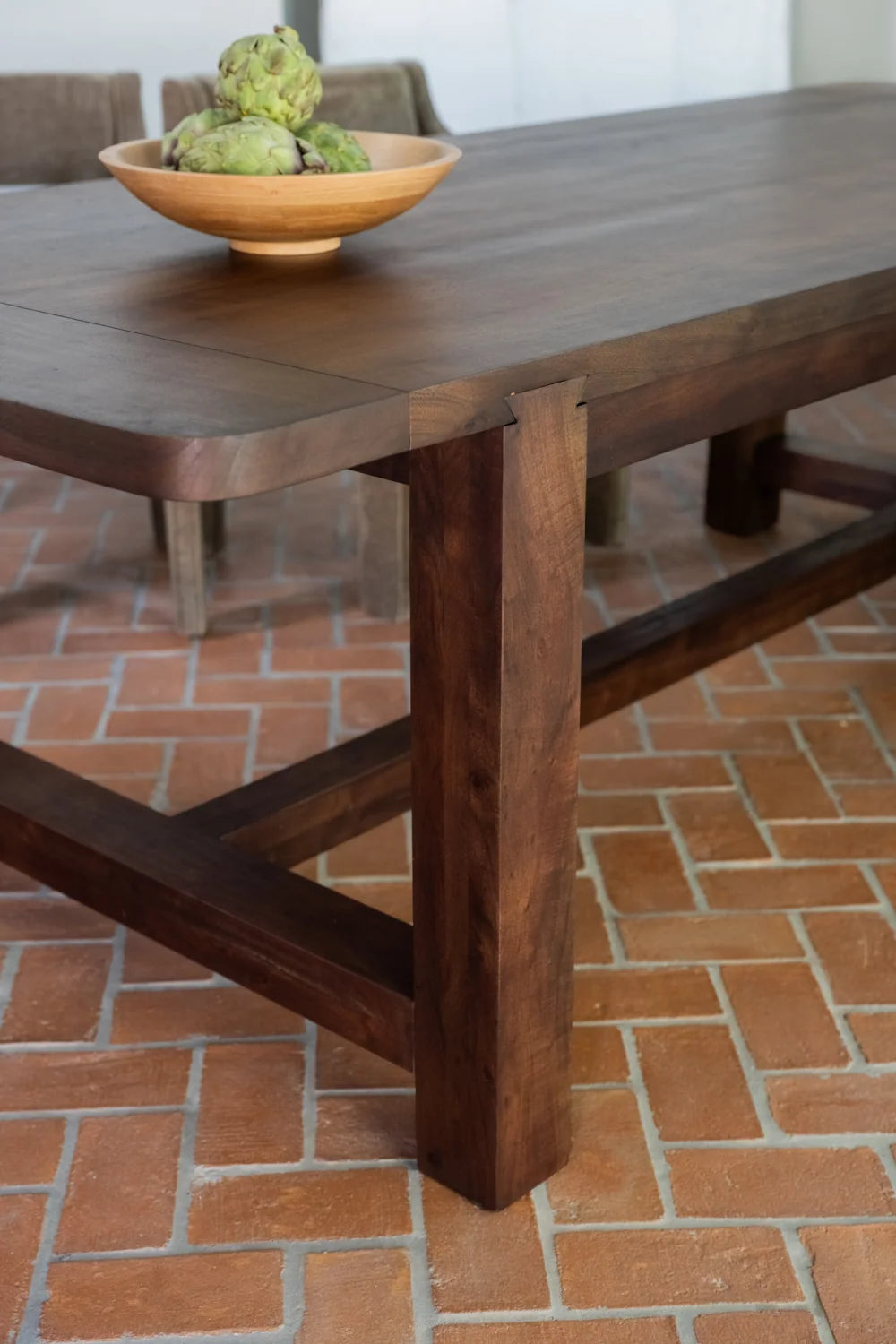Luxury Brown Acacia Dining Table Modern Italian Style for Villa