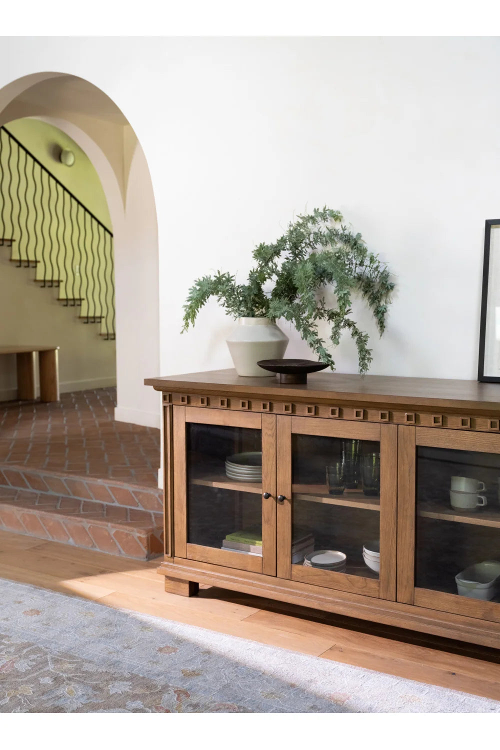 Luxury Brown Ash 4-Door Sideboard European Style for Villa