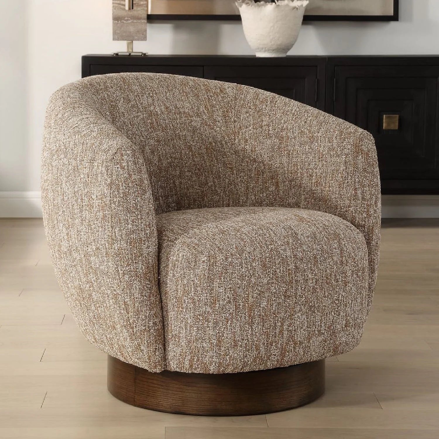Luxury Brown Barrel Swivel Lounge Chair Modern Italian Style for Villa