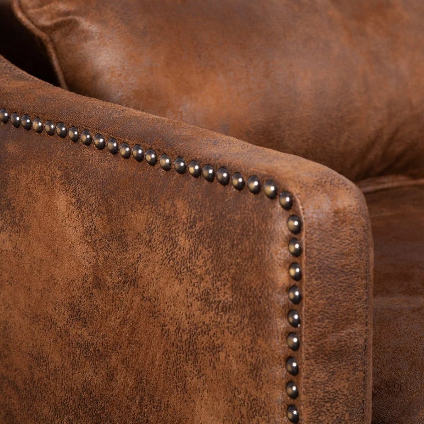 Luxury Brown Leather Lounge Chair Modern Italian Style for Villa