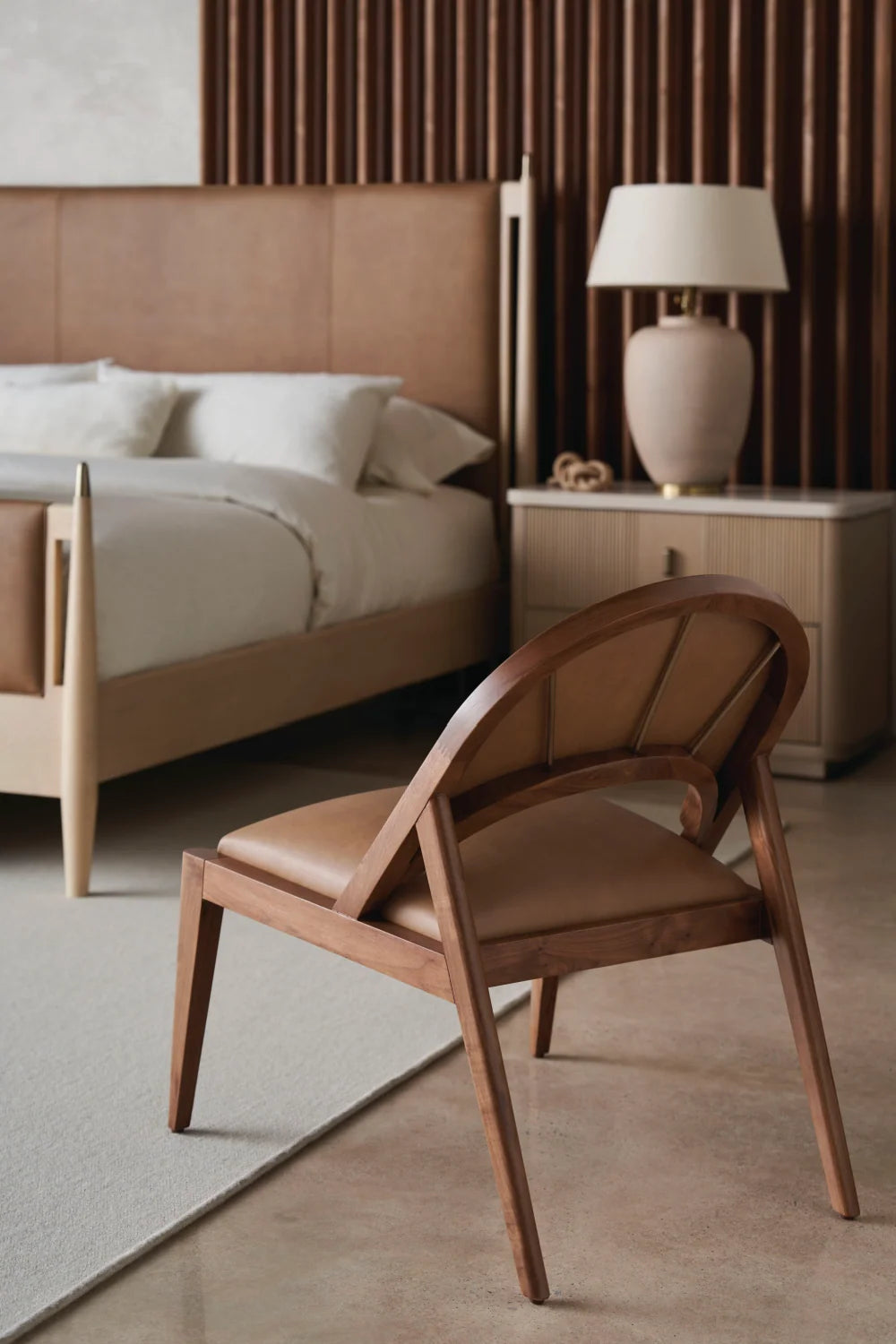 Luxury Brown Leather Lounge Chair Modern Italian Style for Villa