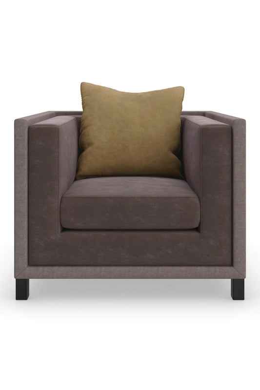 Luxury Brown Linen Lounge Chair Modern Italian Style for Villa