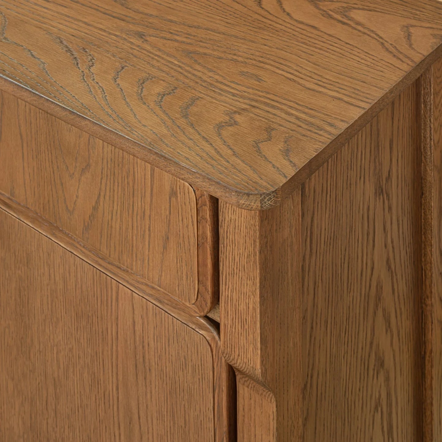 Luxury Brown Oak 4-Door Sideboard European Style for Villa