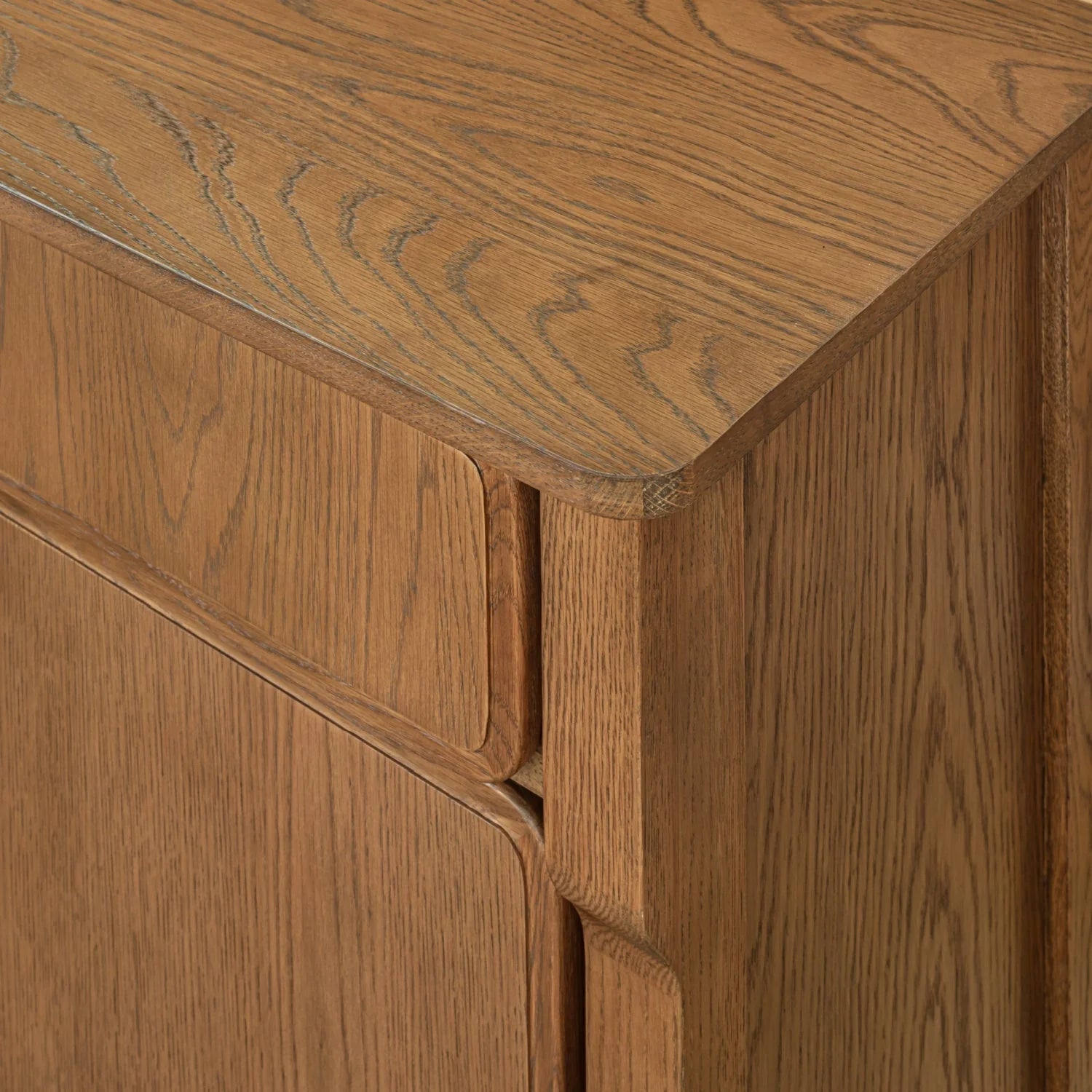 Luxury Brown Oak 4-Door Sideboard European Style for Villa