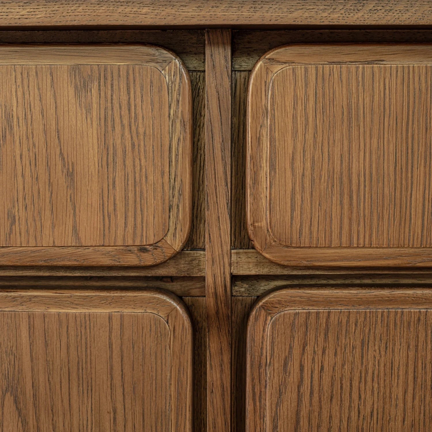 Luxury Brown Oak 4-Door Sideboard European Style for Villa