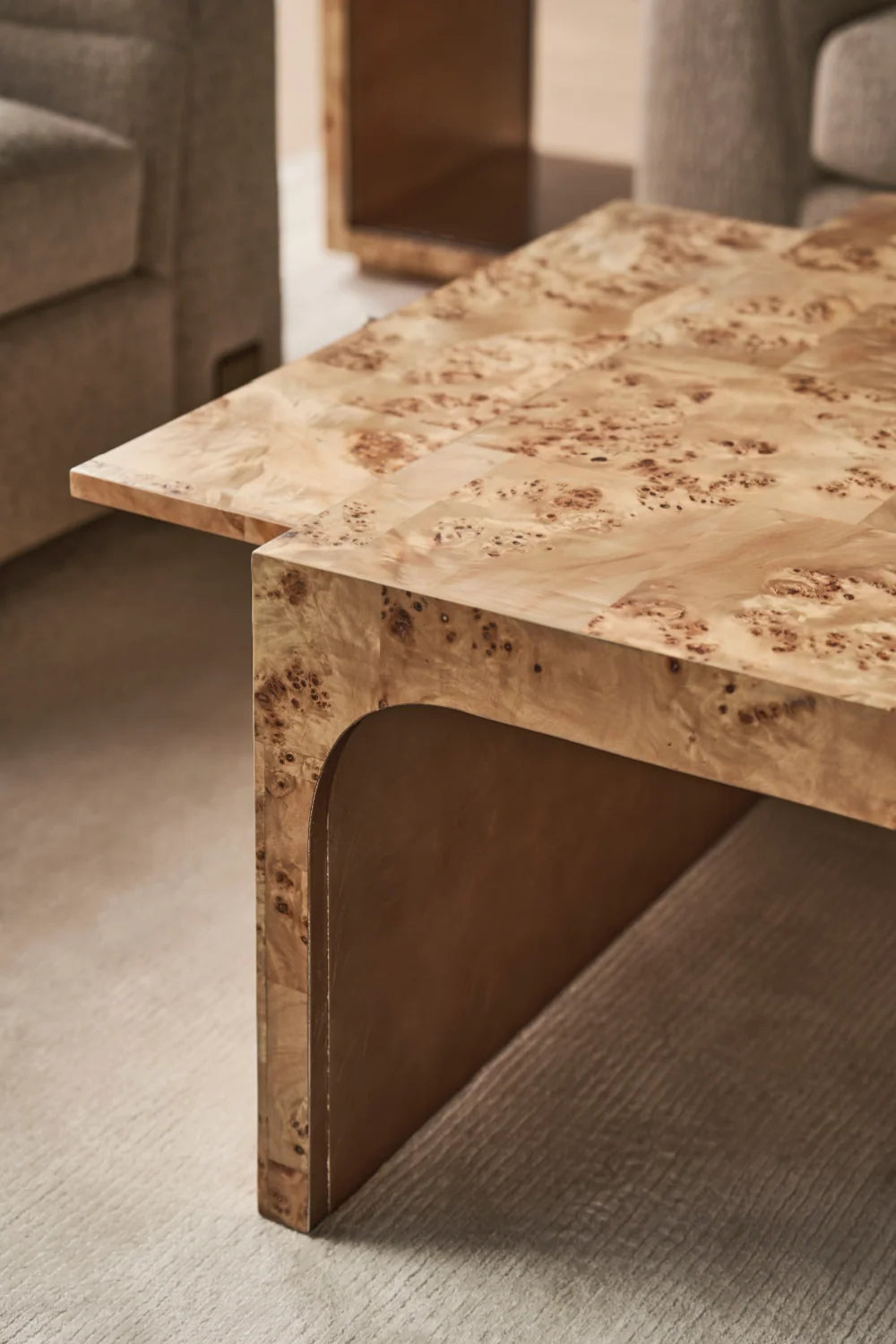 Luxury Burlesque Mappa Burl Cocktail Table Modern Italian Style for Villa