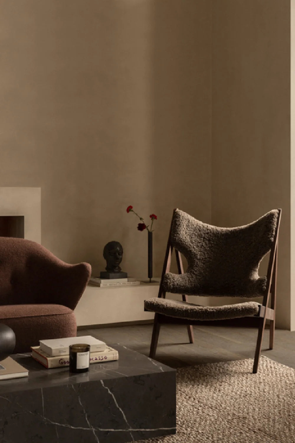 Luxury Button-Tufted Fabric Sofa Modern Italian Style for Villa