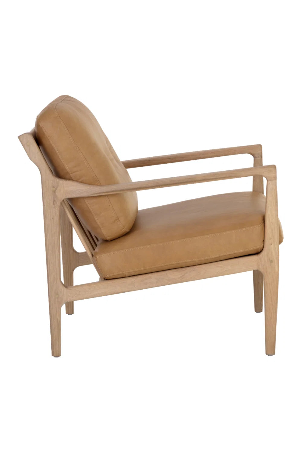 Luxury Button-Tufted Leather Lounge Chair Modern Italian Style for Villa