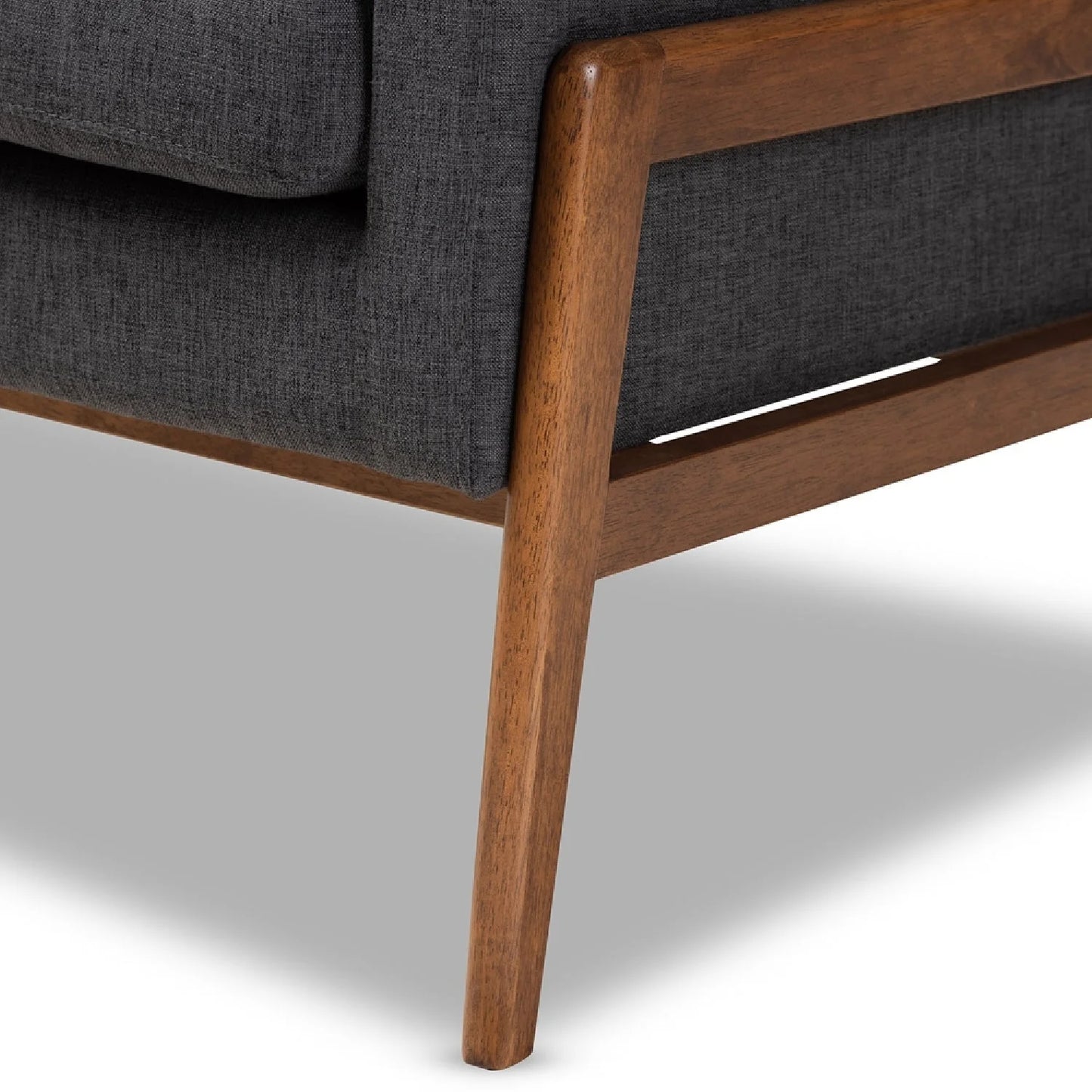 Luxury Button-Tufted Lounge Chair Modern Italian Style for Villa