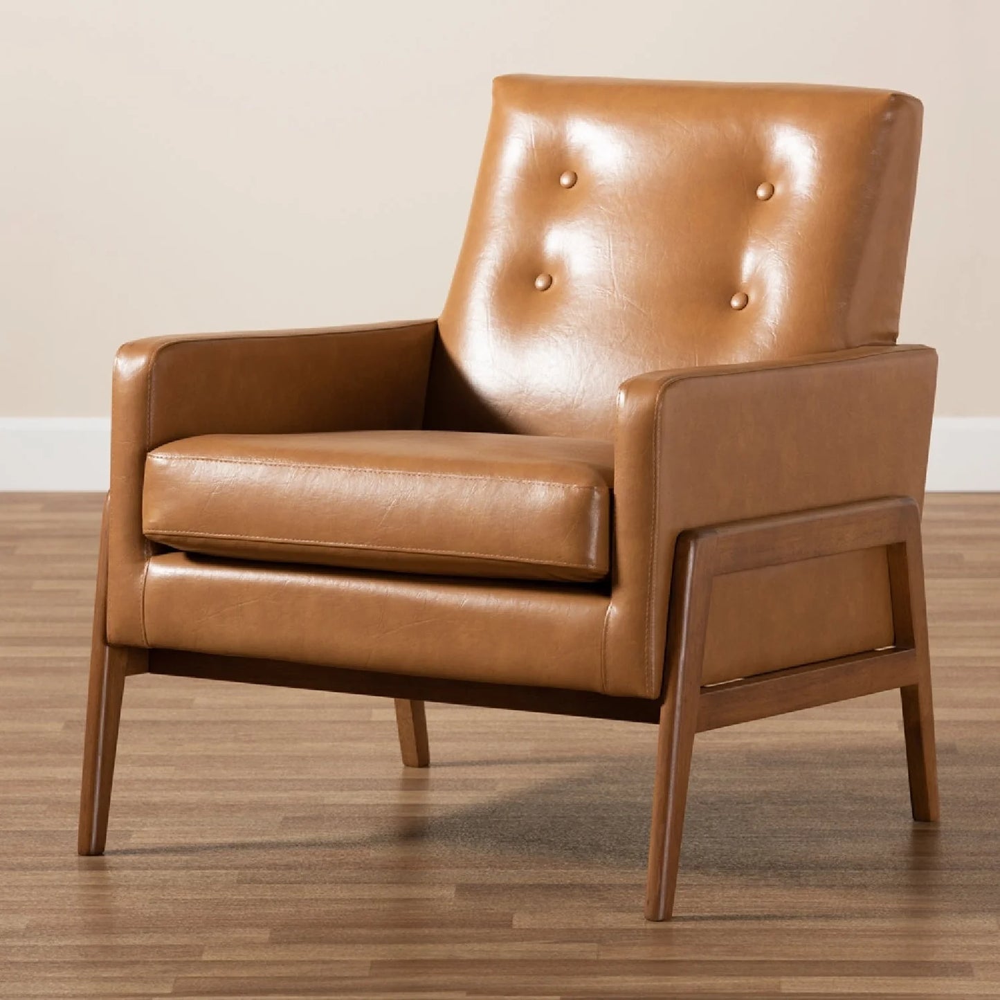 Luxury Button-Tufted Lounge Chair Modern Italian Style for Villa