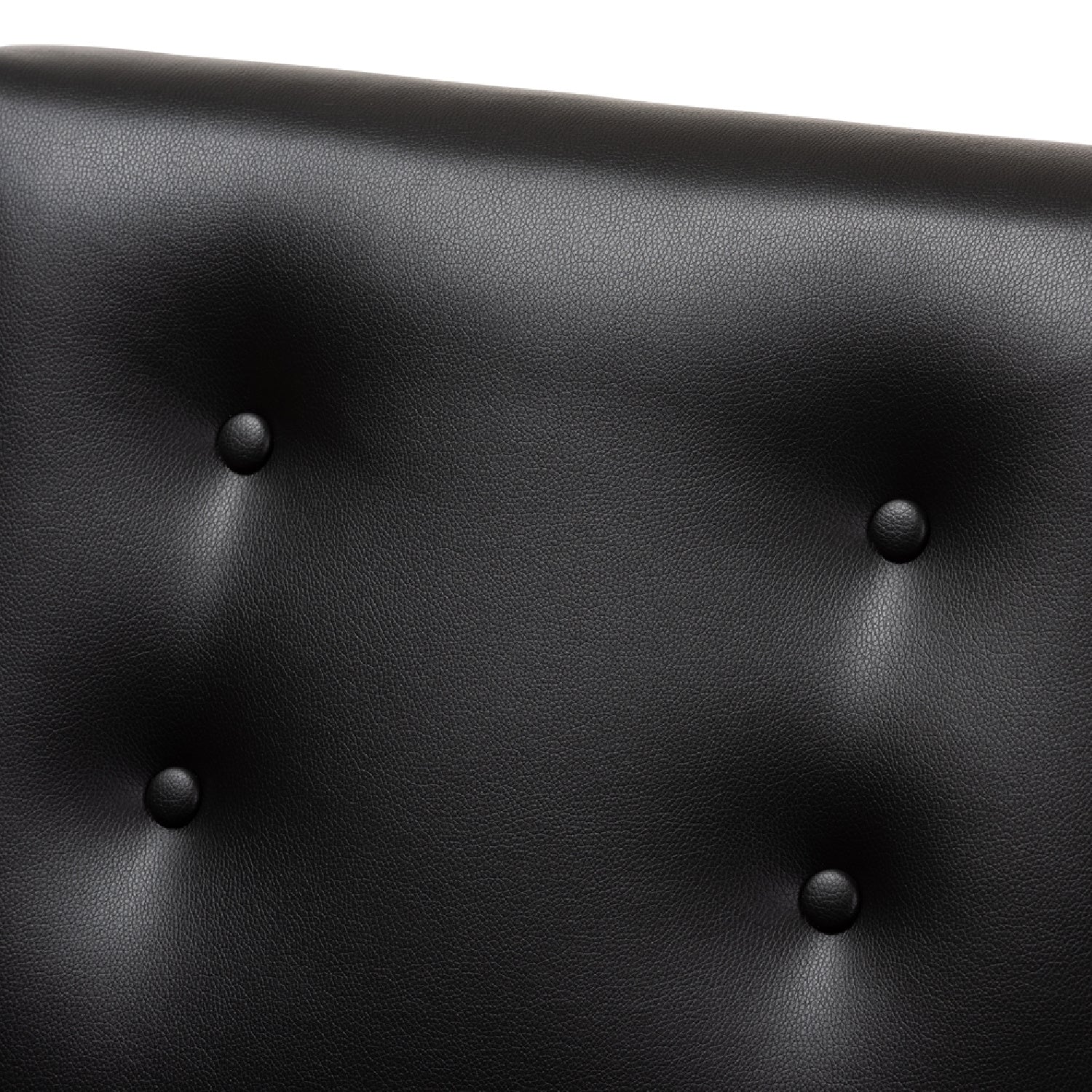 Luxury Button-Tufted Lounge Chair Modern Italian Style for Villa