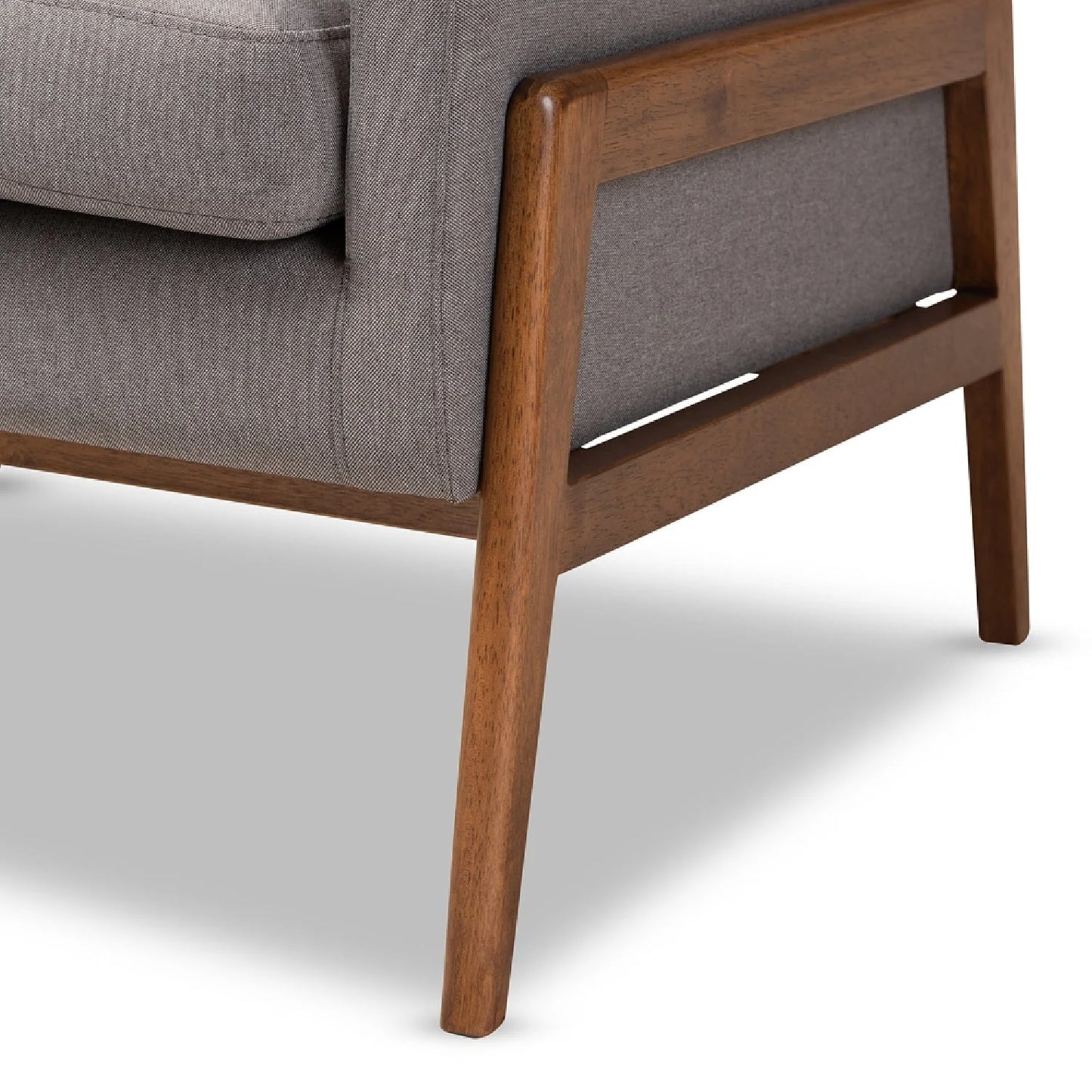 Luxury Button-Tufted Lounge Chair Modern Italian Style for Villa