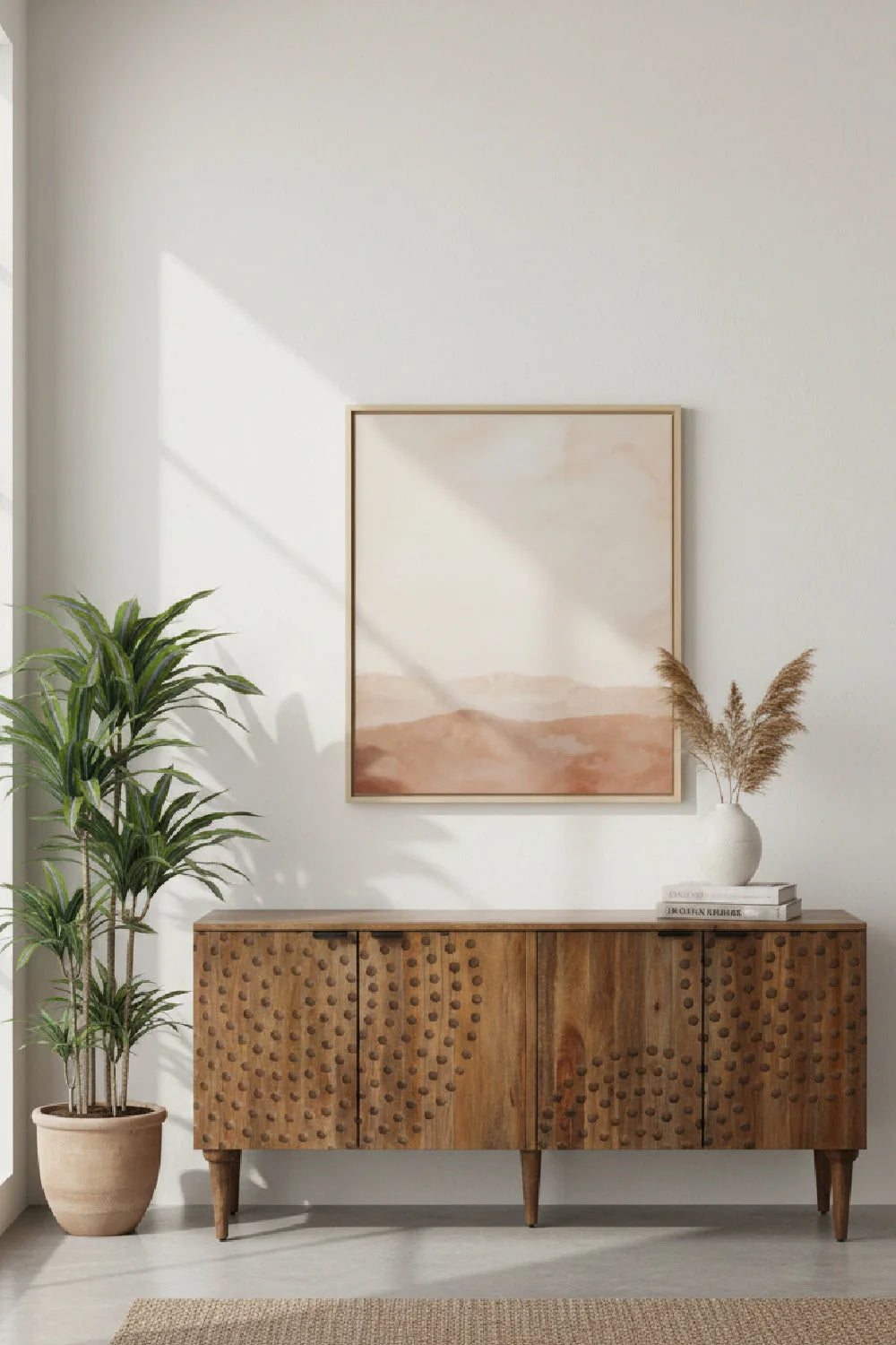 Luxury Carved Mango Wood 4-Door Sideboard European Style for Villa