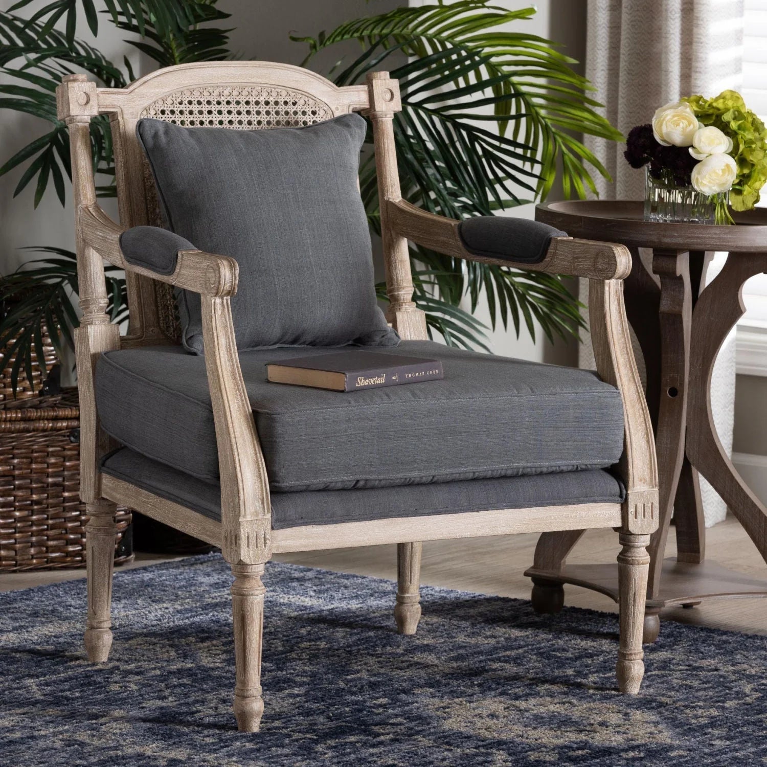 Luxury Carved Wood Accent Chair Modern European Style for Villa