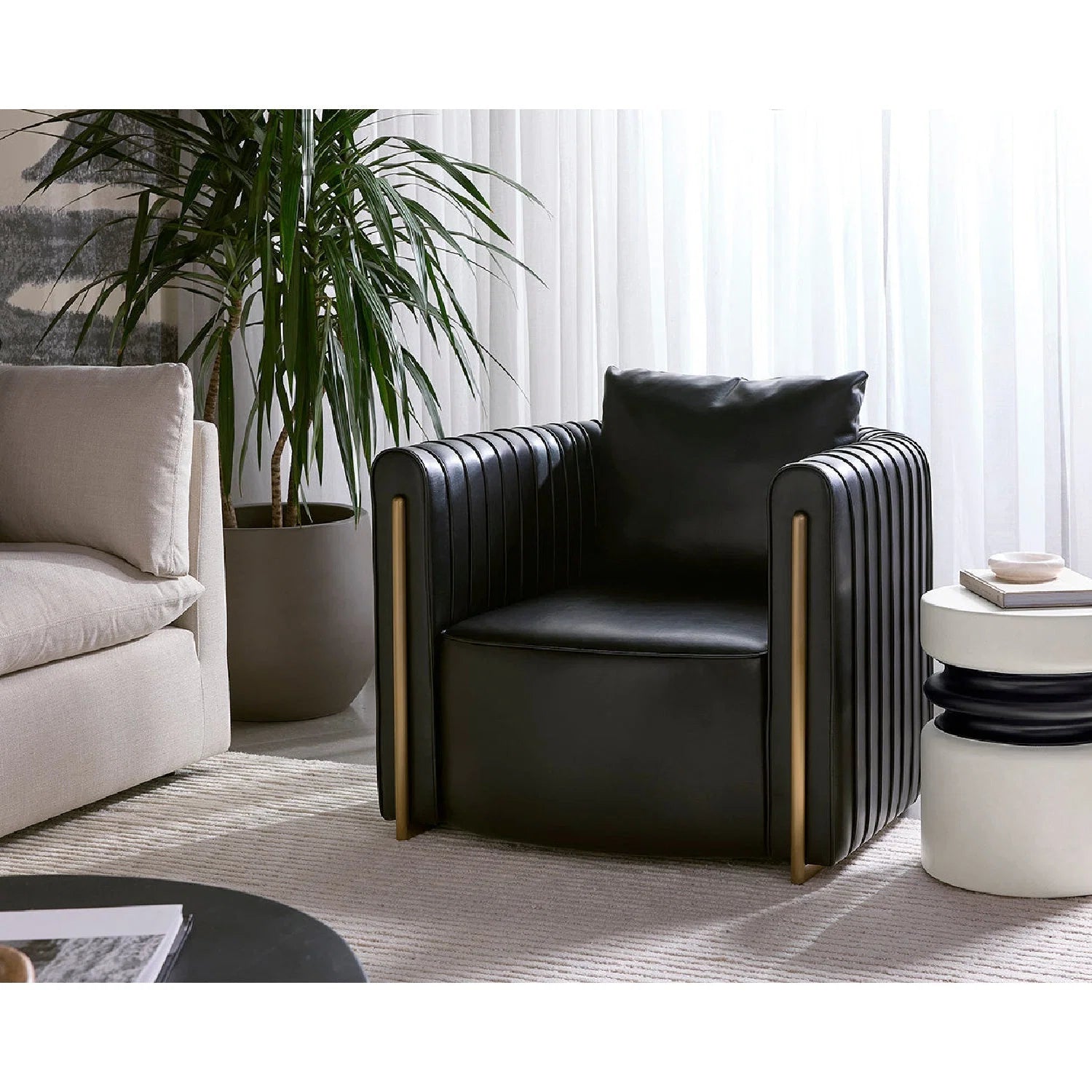 Luxury Channel Piped Lounge Chair European Style for Villa