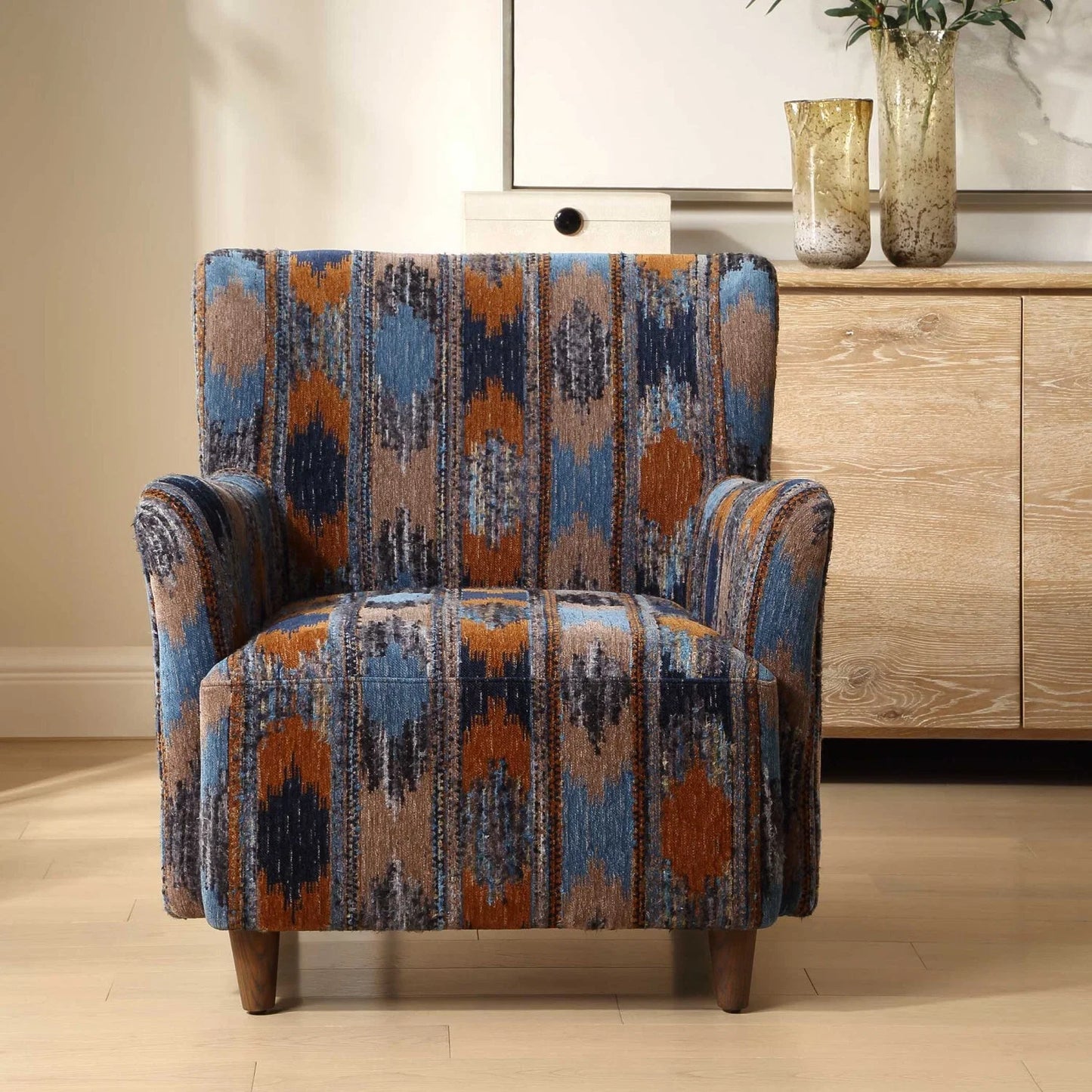 Luxury Chenille Lounge Chair Modern Italian Style for Villa