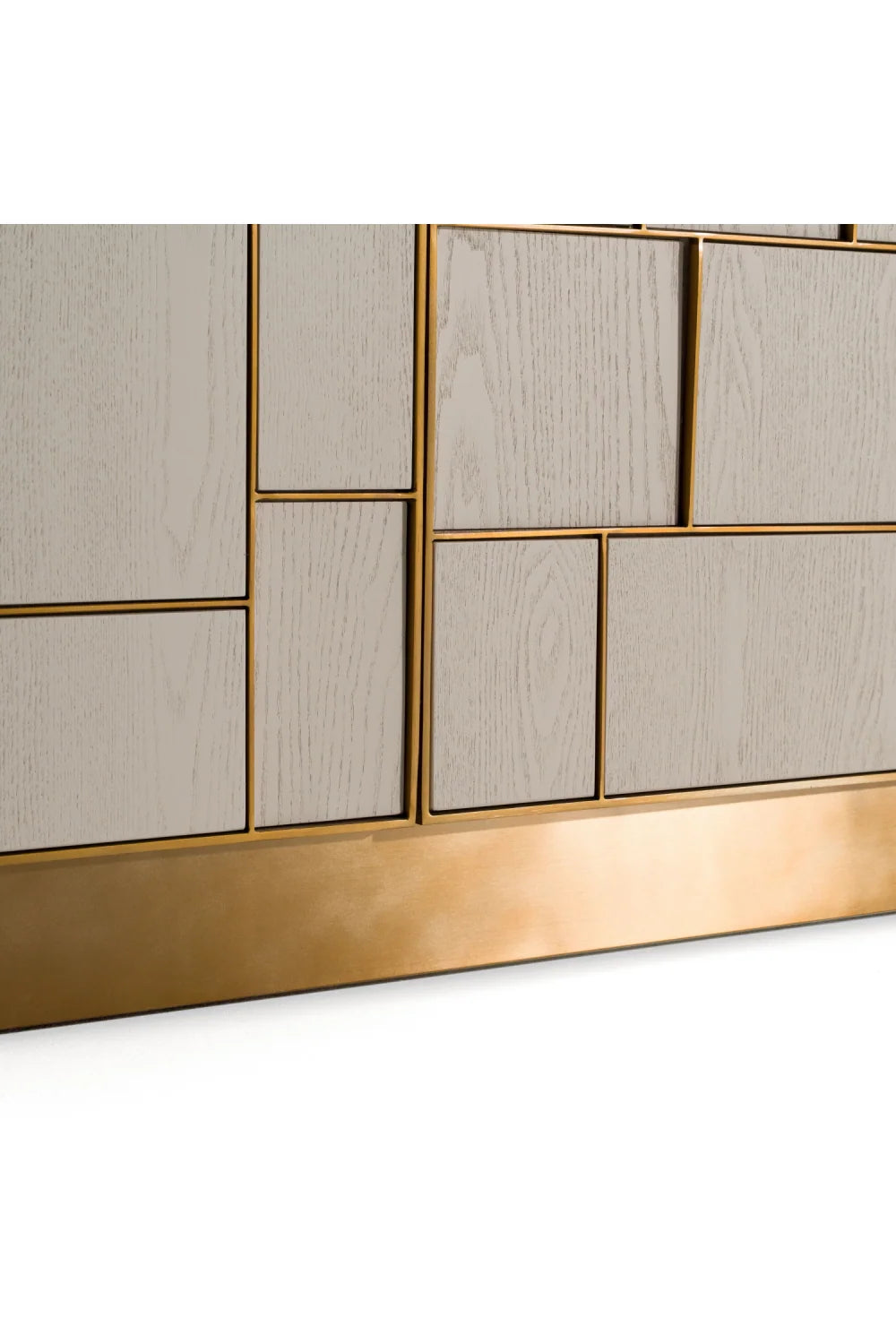 Luxury Cream Ash Wood Sideboard European Style for Villa