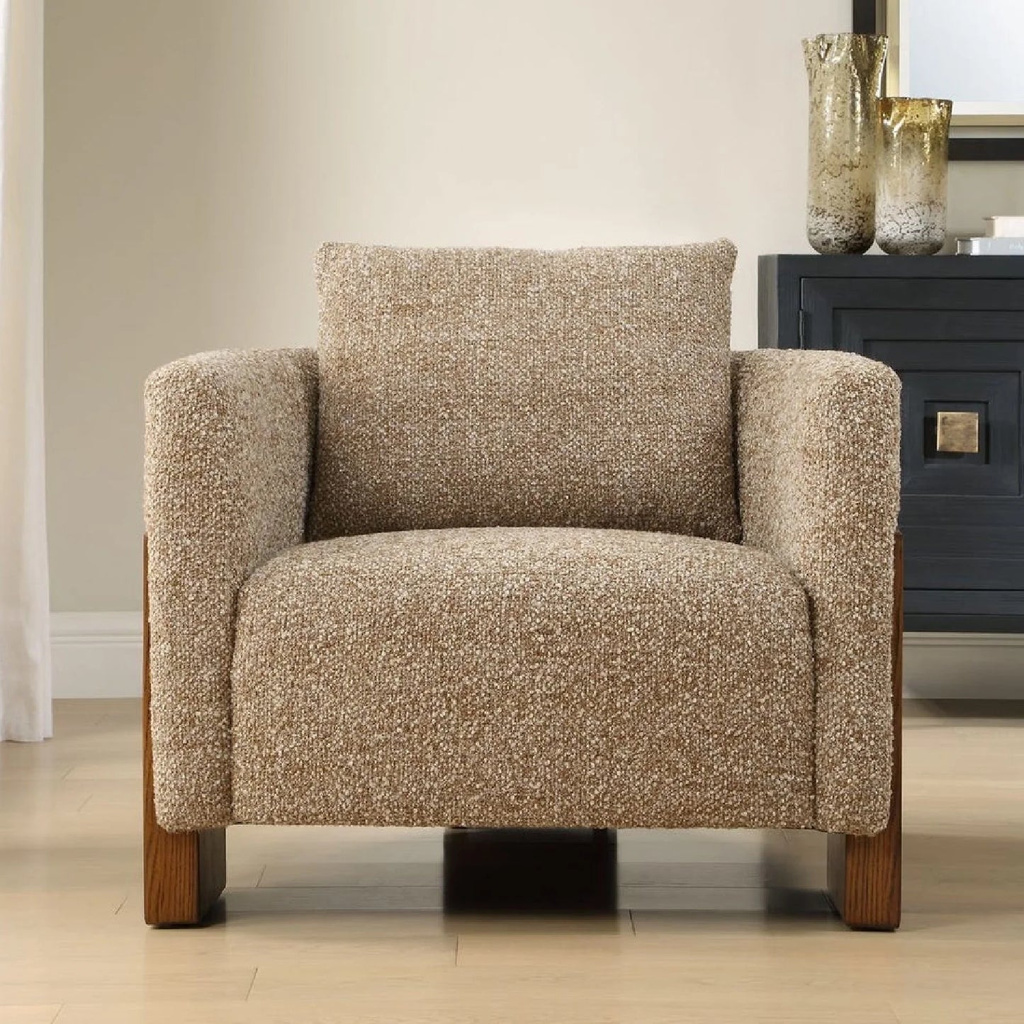 Luxury Cream Boucle Accent Chair Modern Italian Style for Villa
