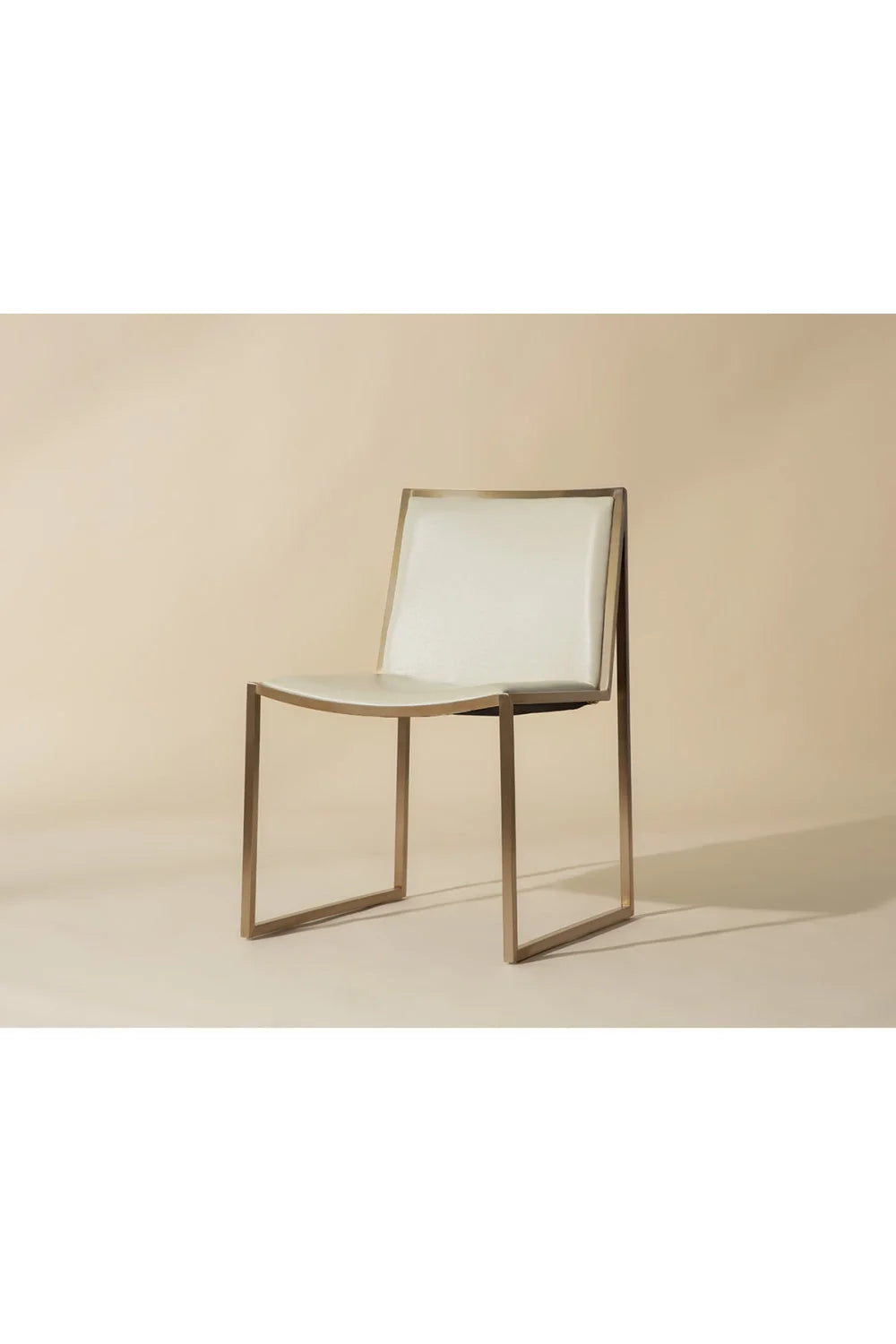 Luxury Cream Leather Look Modern Dining Chair European Style for Villa