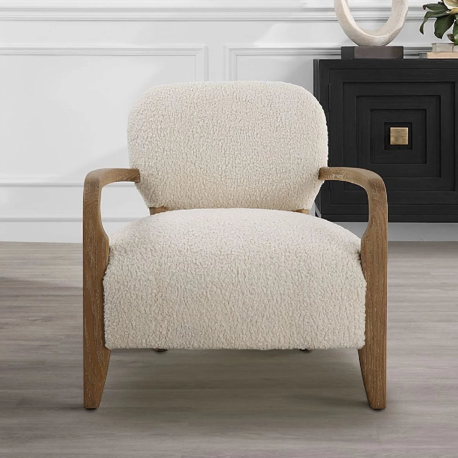 Luxury Cream Shearling Accent Chair European Style for Villa