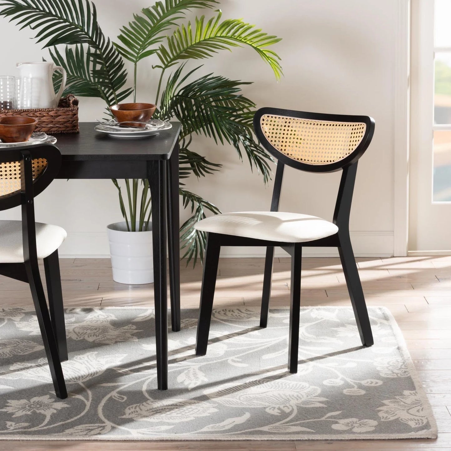 Luxury Crescent Rattan Dining Chairs European Style for Villa