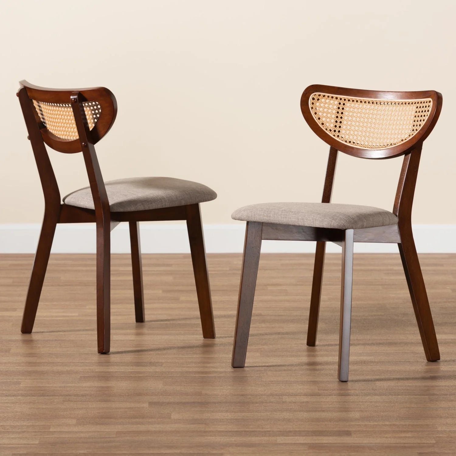 Luxury Crescent Rattan Dining Chairs European Style for Villa