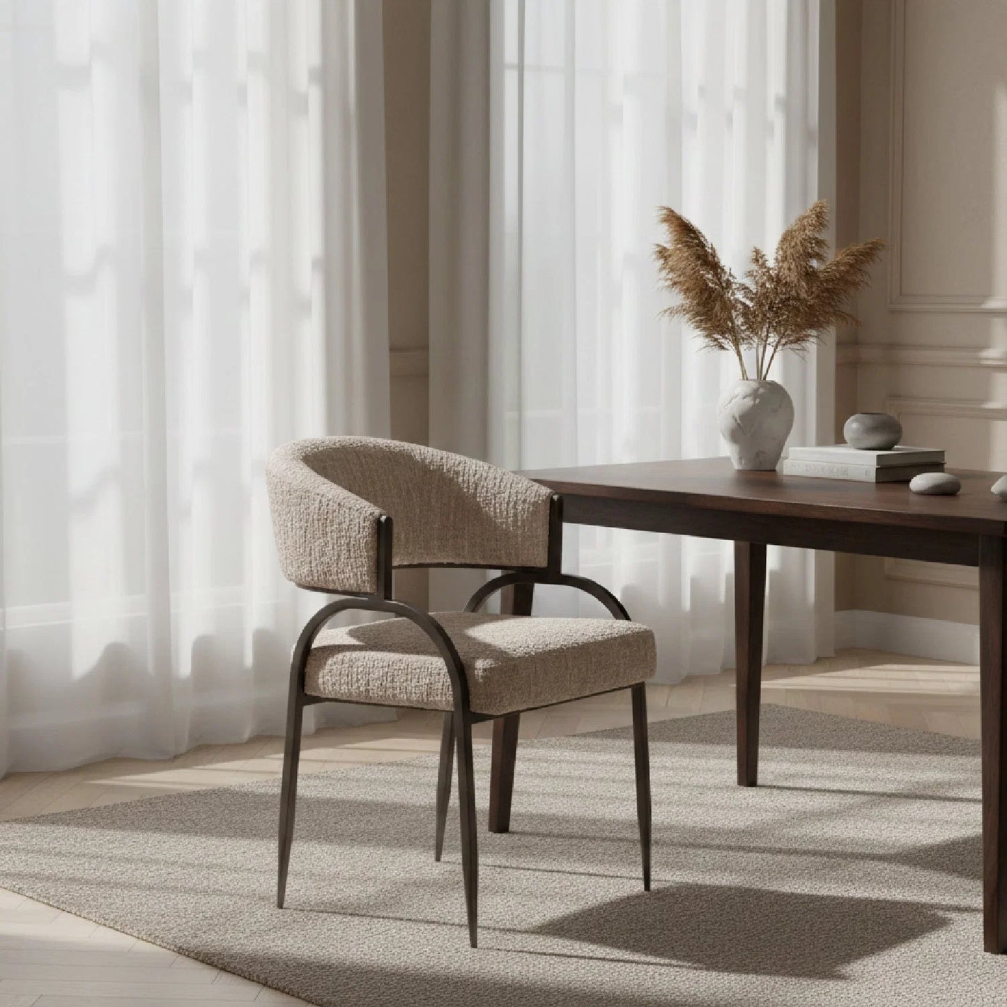 Luxury Curved-Back Fabric Modern Dining Chair European Style for Villa
