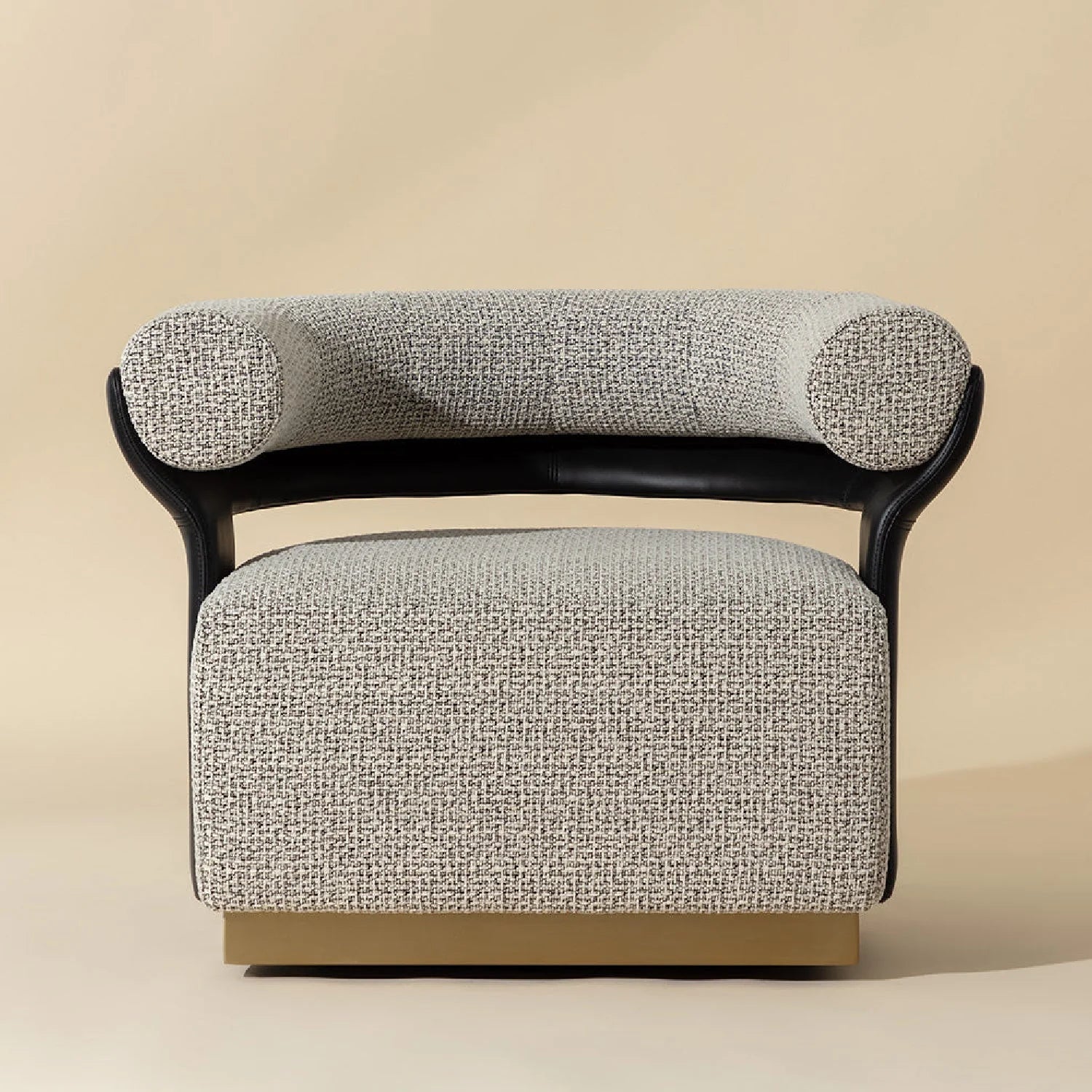Luxury Curved Fabric Swivel Lounge Chair Modern Italian Style for Villa