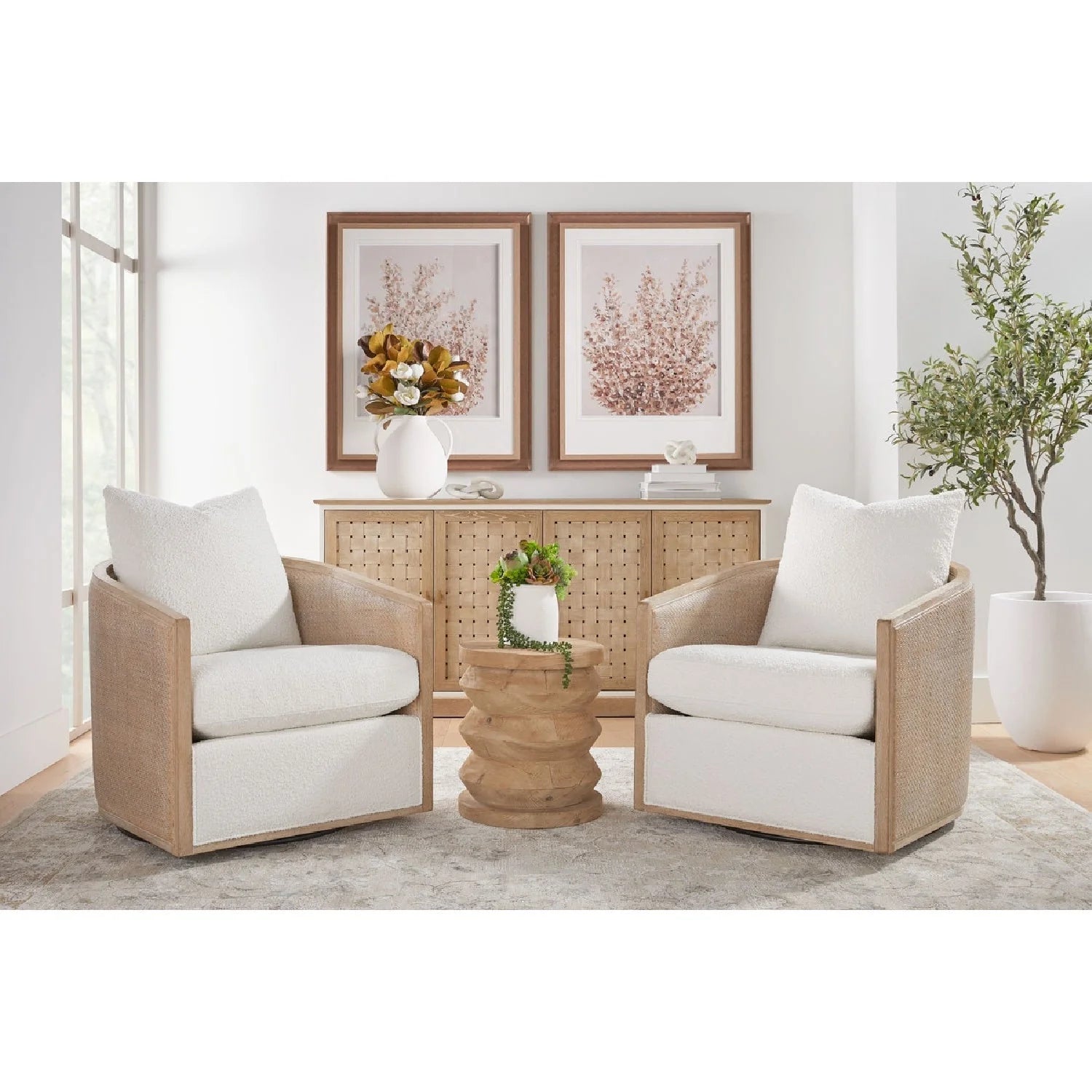 Luxury Curved Oak Swivel Lounge Chair European Style for Villa