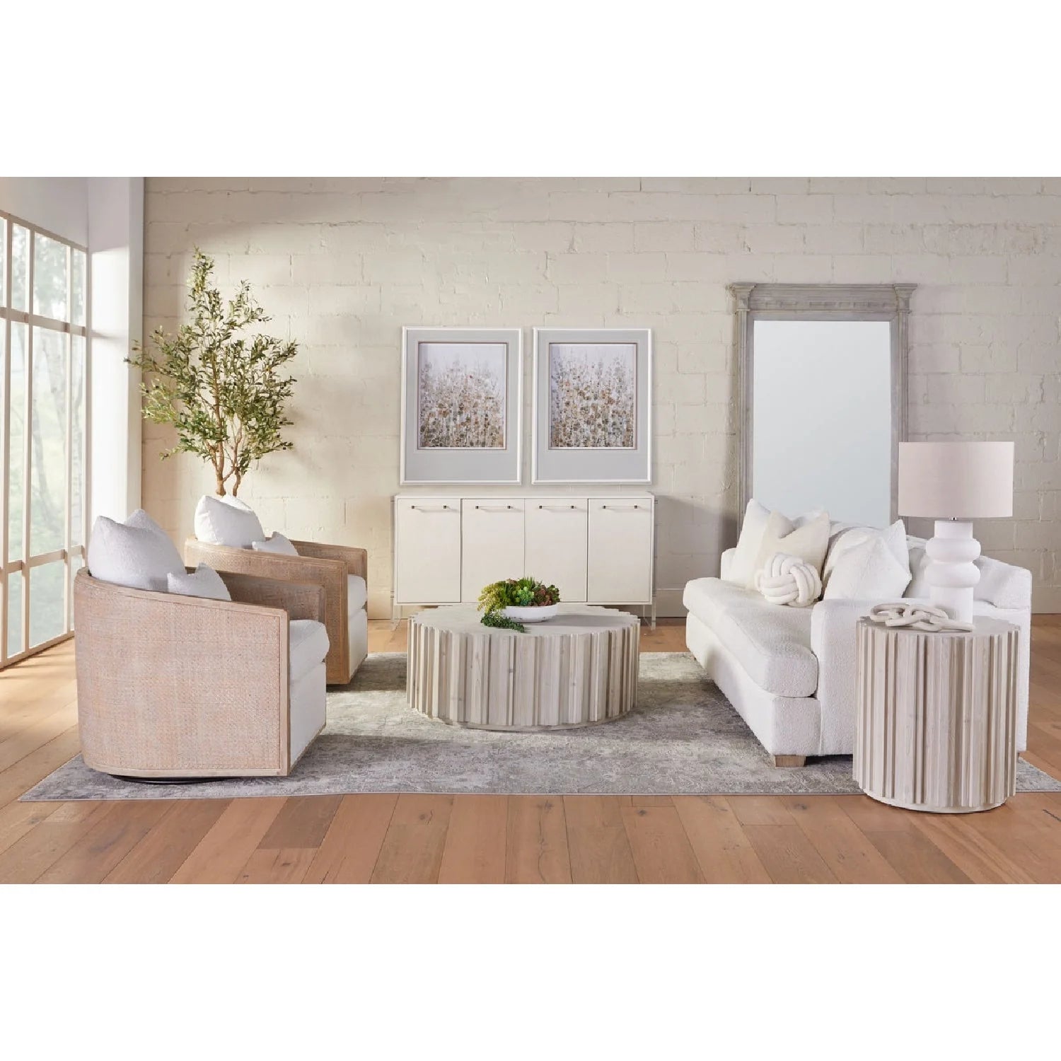 Luxury Curved Oak Swivel Lounge Chair European Style for Villa