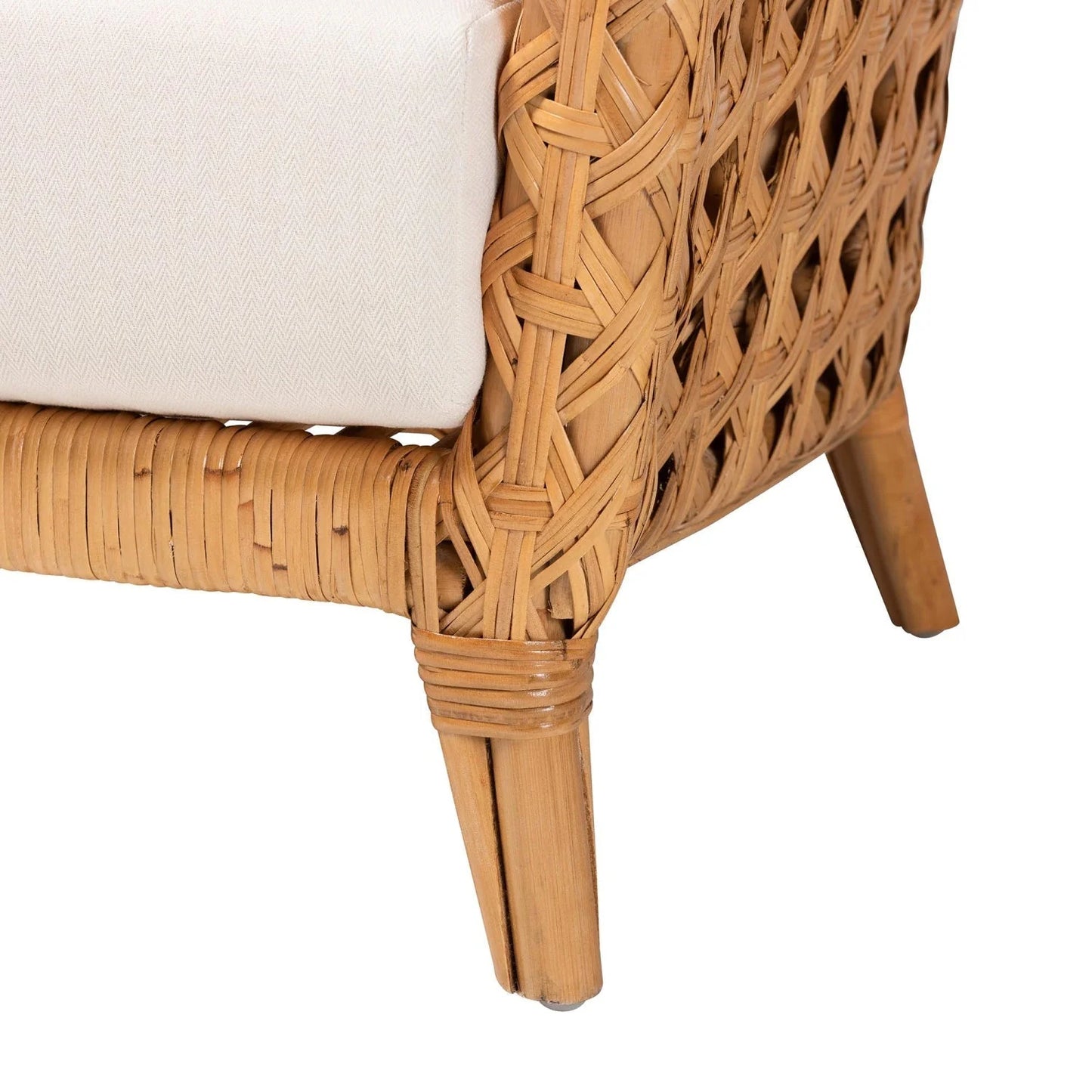 Luxury Diamond Weave Rattan Lounge Chair Modern Italian Style for Villa