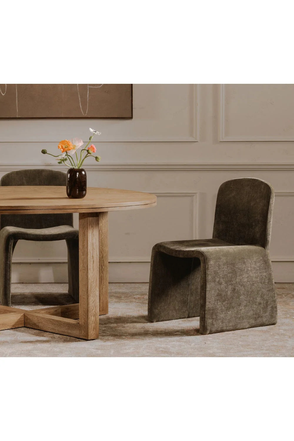 Luxury Ergonomic Fabric Modern Dining Chair European Style for Villa