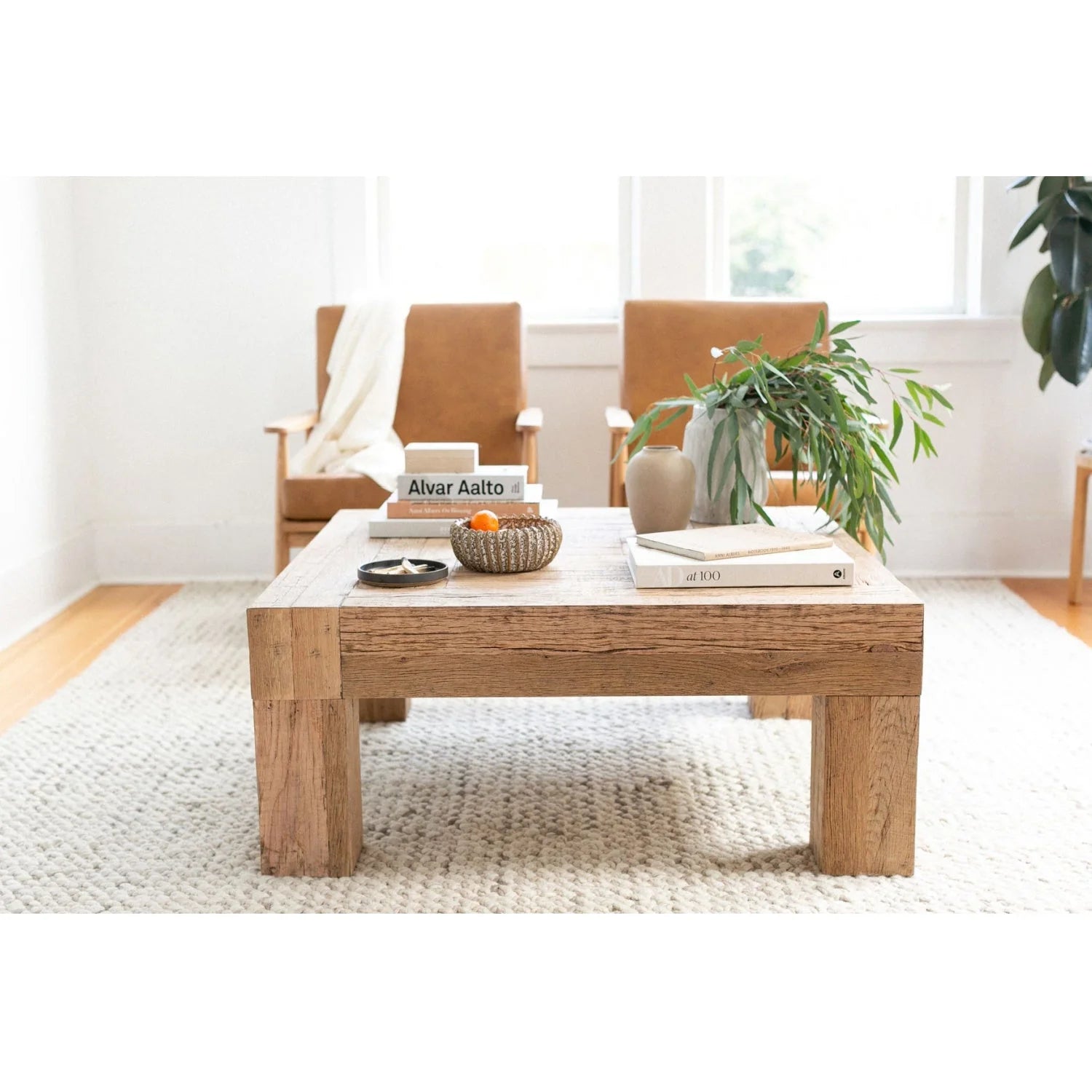Luxury Evander Solid Oak Coffee Table Modern Italian Style for Villa