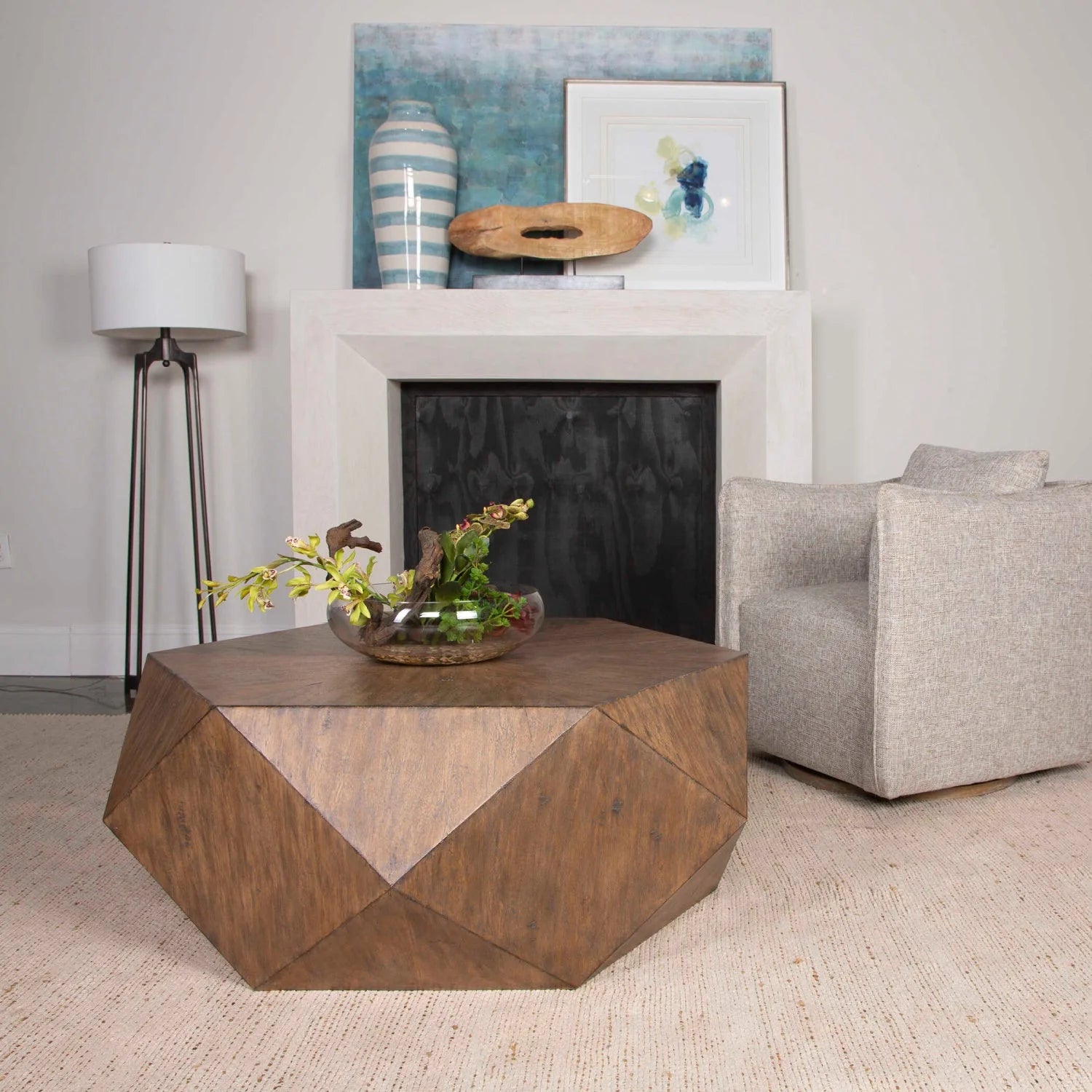 Luxury Faceted Mango Veneer Coffee Table Modern Italian Style for Villa