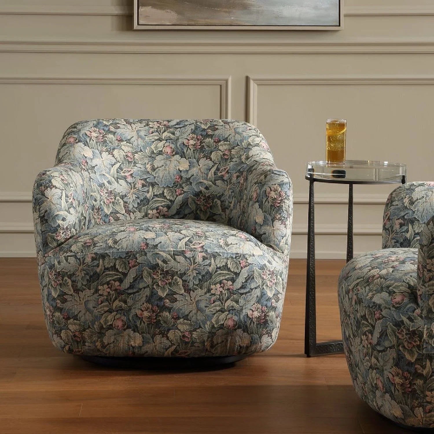 Luxury Floral Tapestry Swivel Lounge Chair European Style for Villa