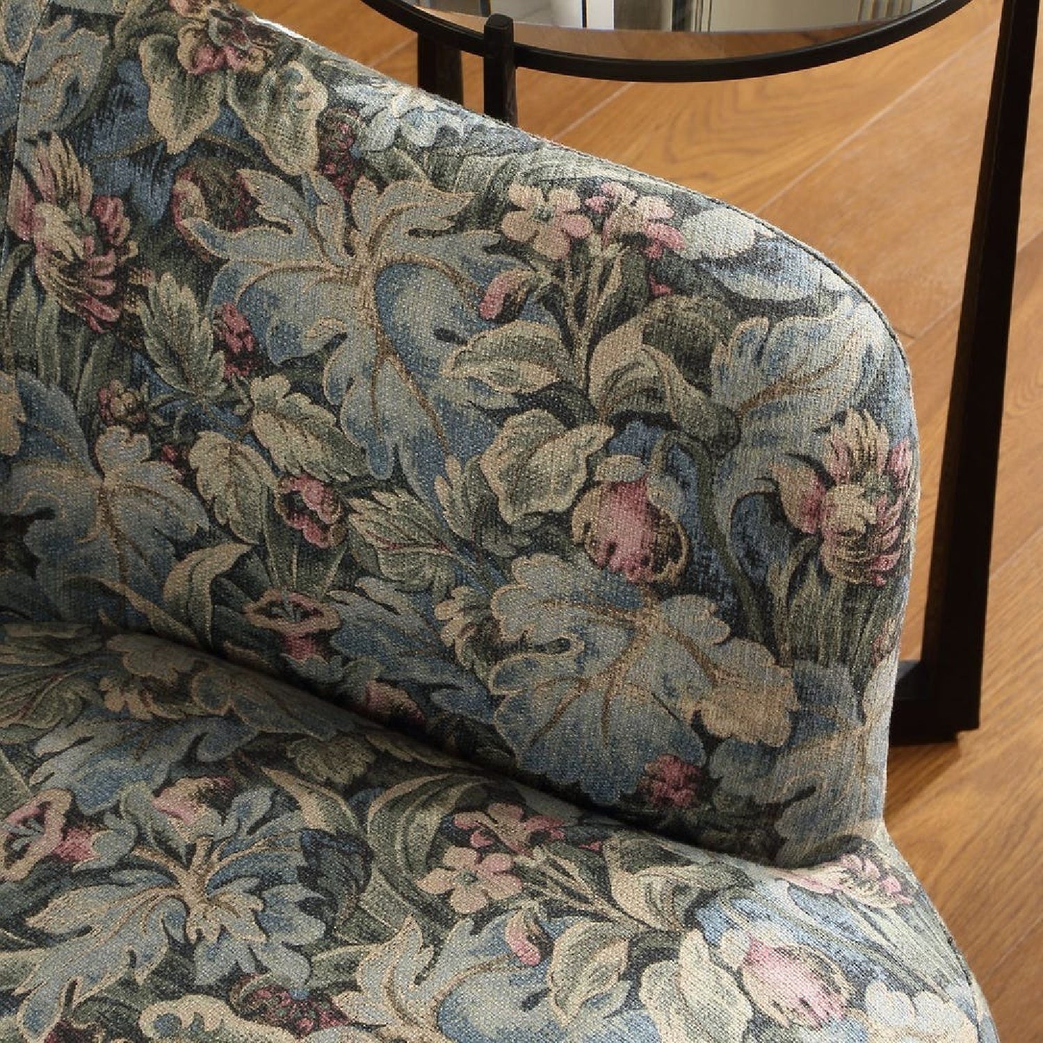 Luxury Floral Tapestry Swivel Lounge Chair European Style for Villa