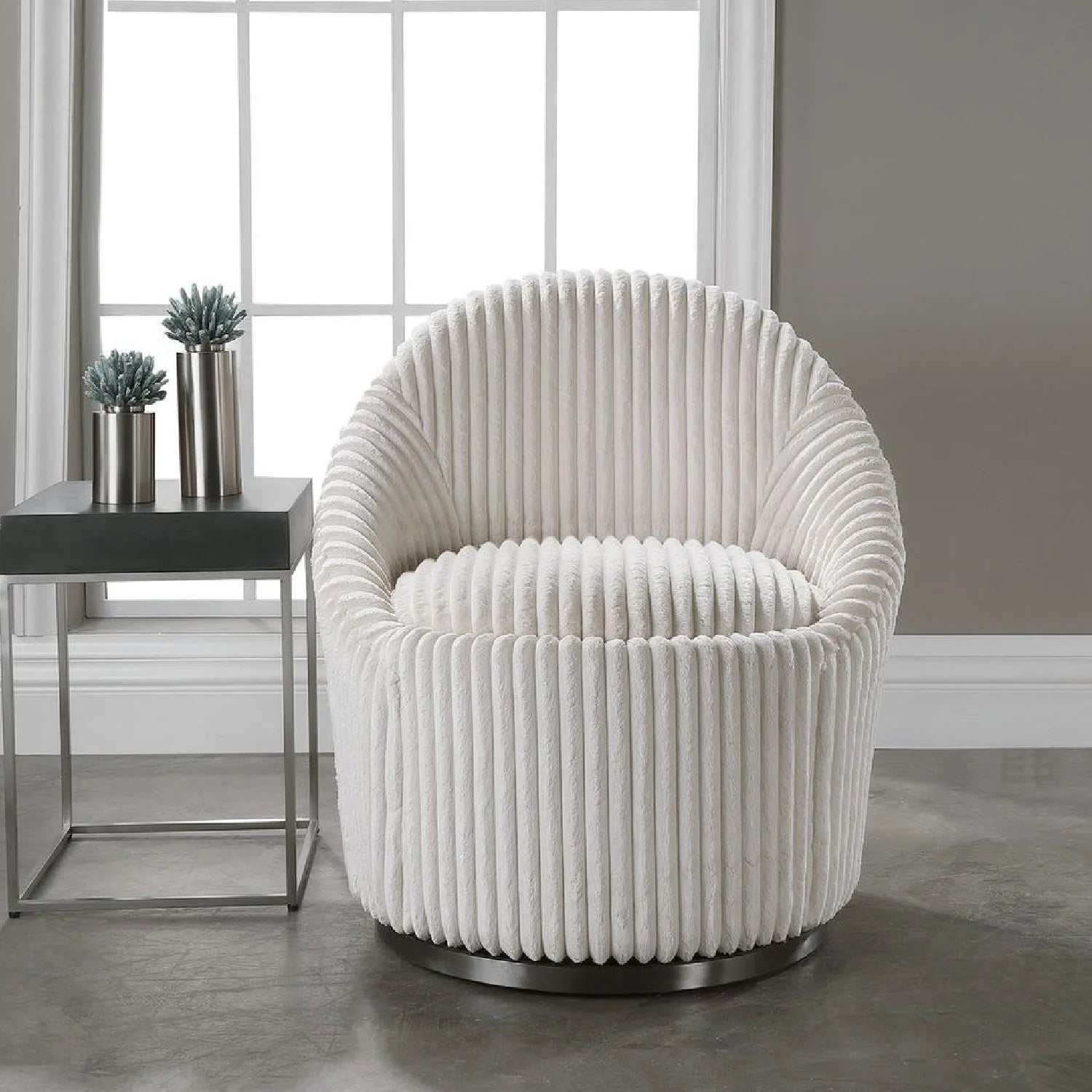Luxury Fluted Chenille Swivel Lounge Chair Modern Italian Style for Villa