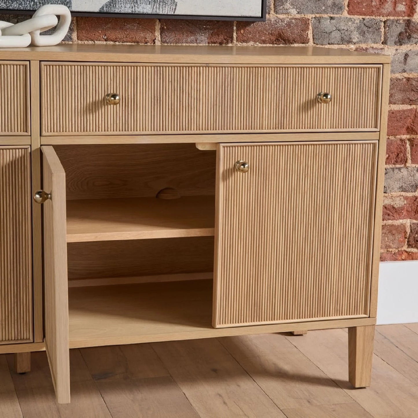 Luxury Fluted Solid Oak Sideboard European Style for Villa