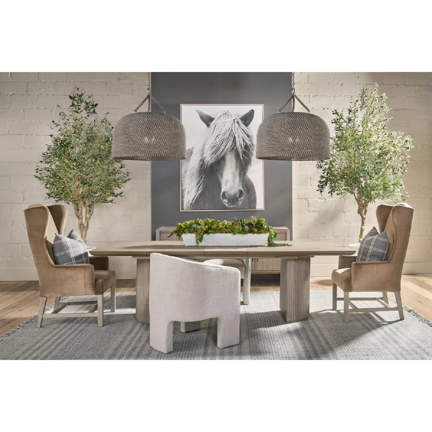 Luxury French Linen Accent Chair Modern Italian Style for Villa