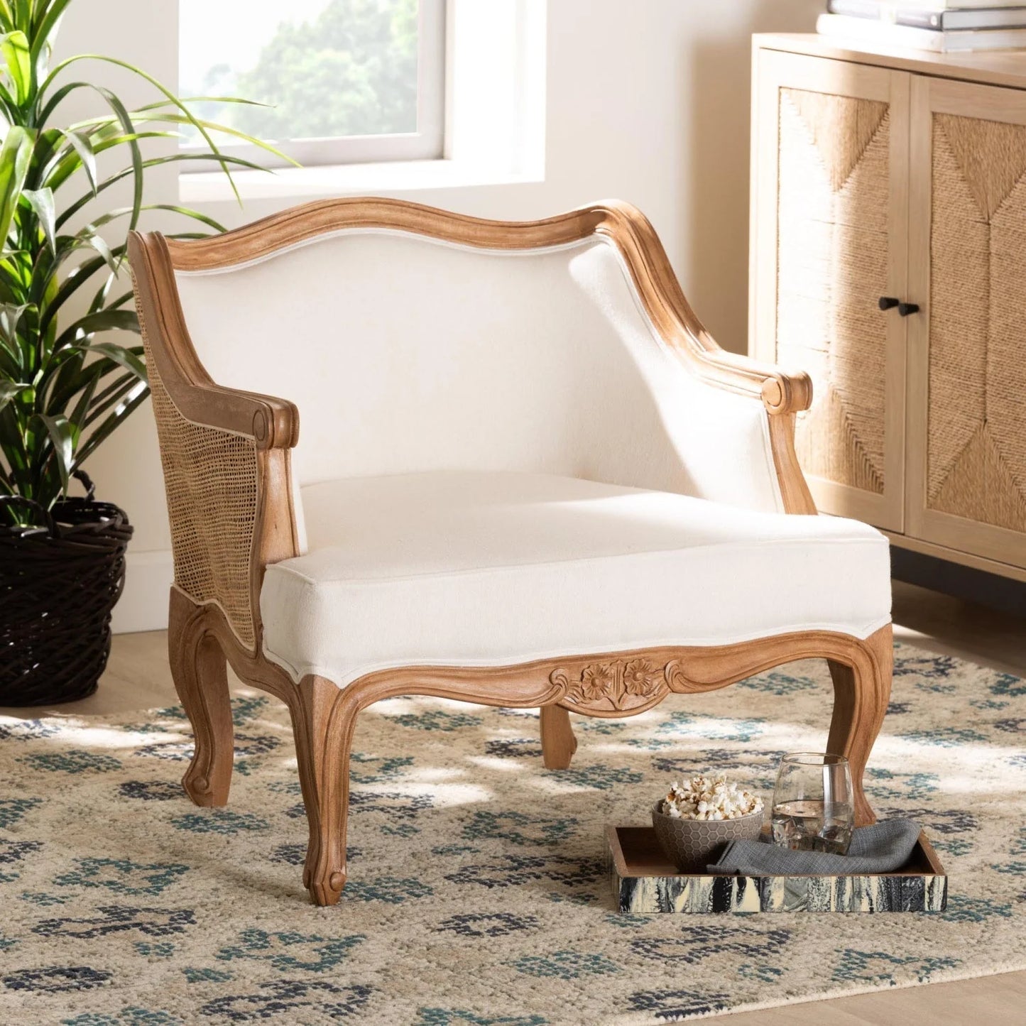 Luxury French Style Accent Chair Modern Italian Style for Villa