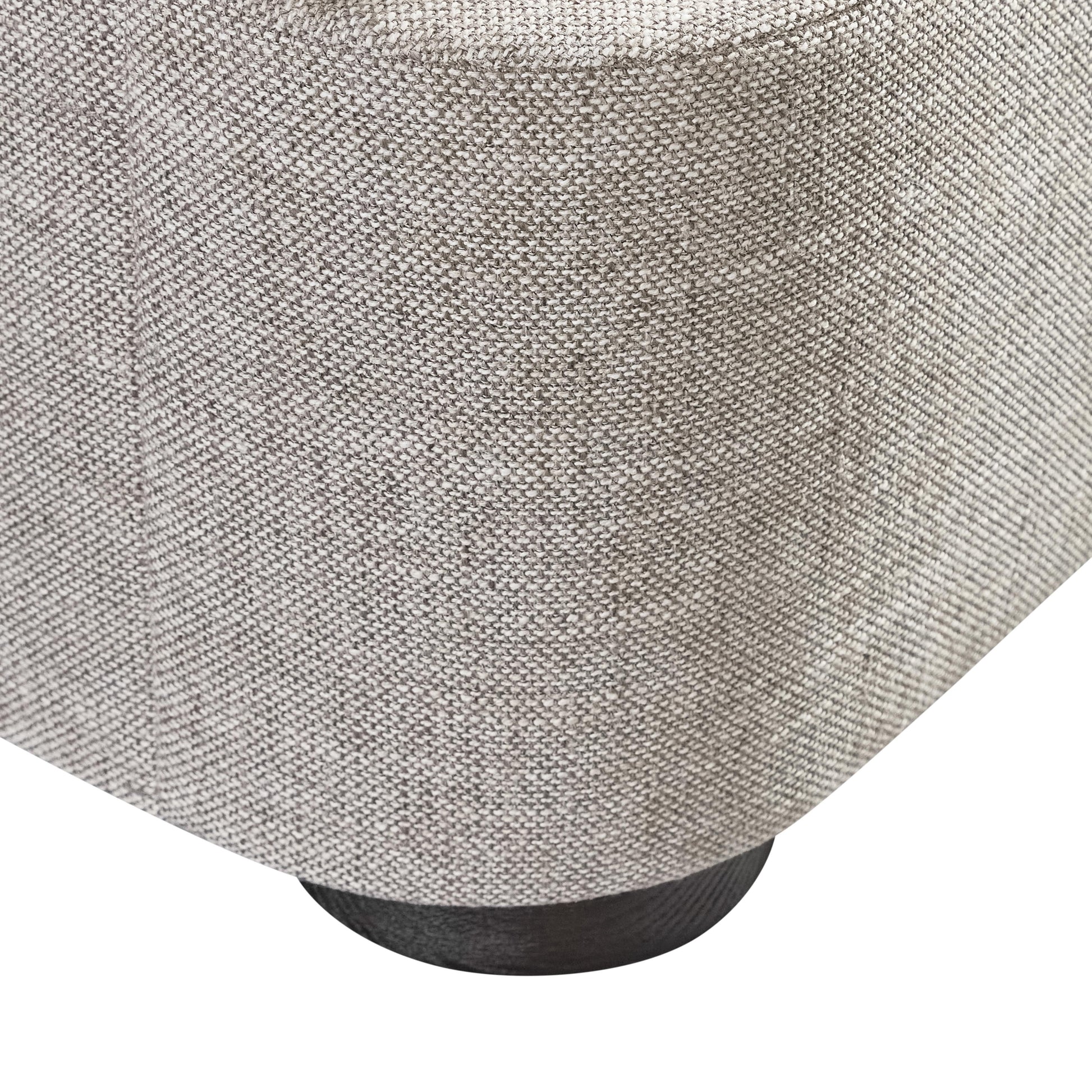 Luxury Geneve Fabric Shelter Bed Modern Italian Style for Villa