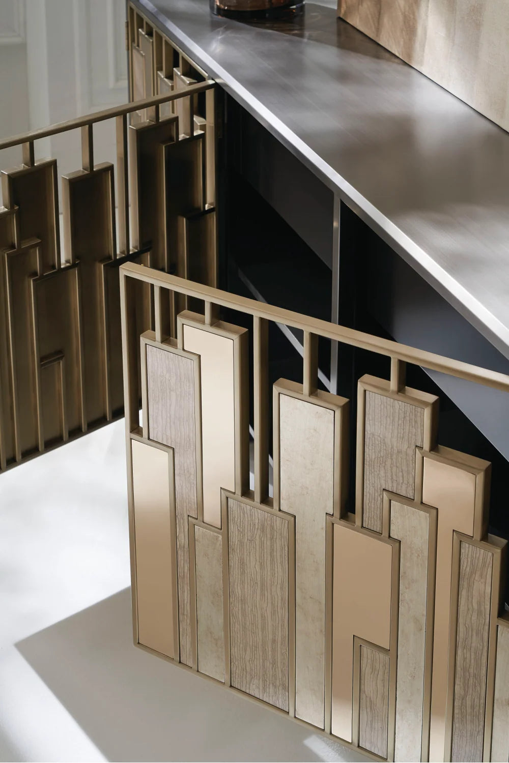 Luxury Geometric Metal TV Stand Modern Italian Style for Villa