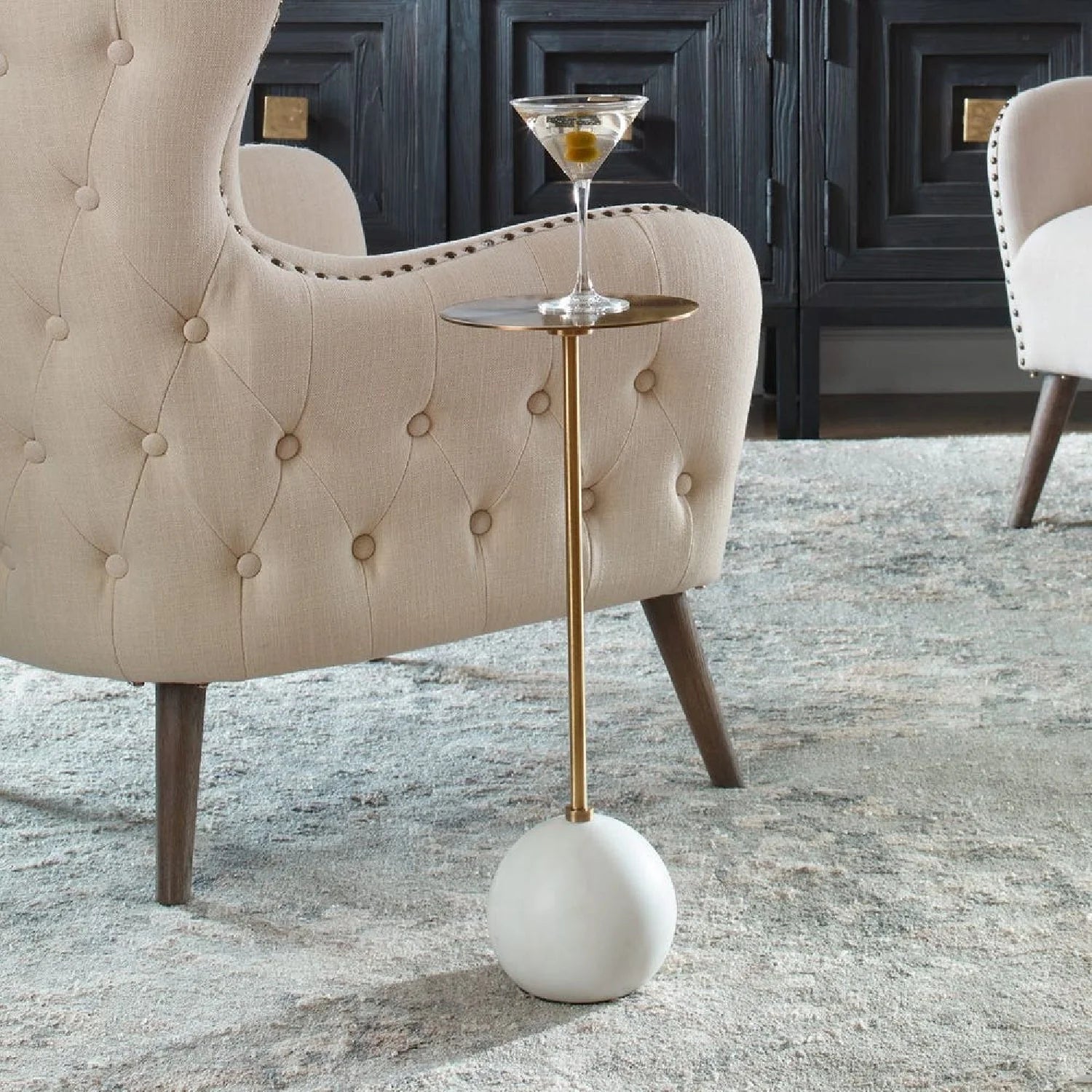 Luxury Gimlet Pedestal Drink Table Modern Italian Style for Villa