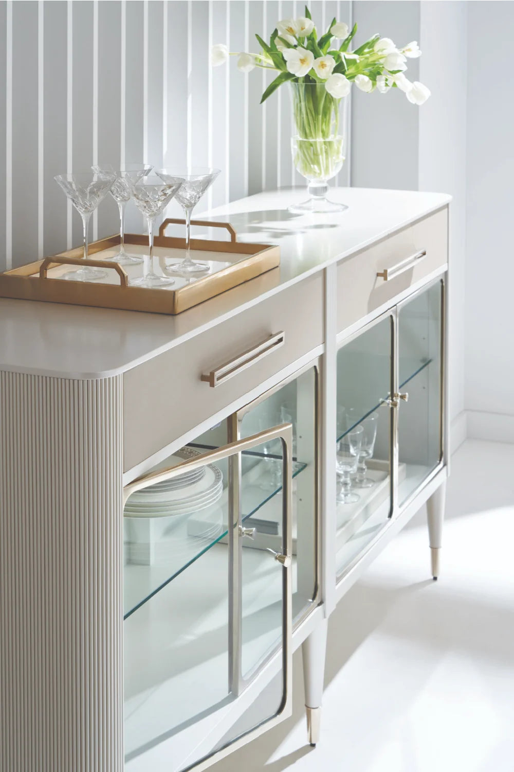 Luxury Glass Door 4-Door Sideboard European Style for Villa